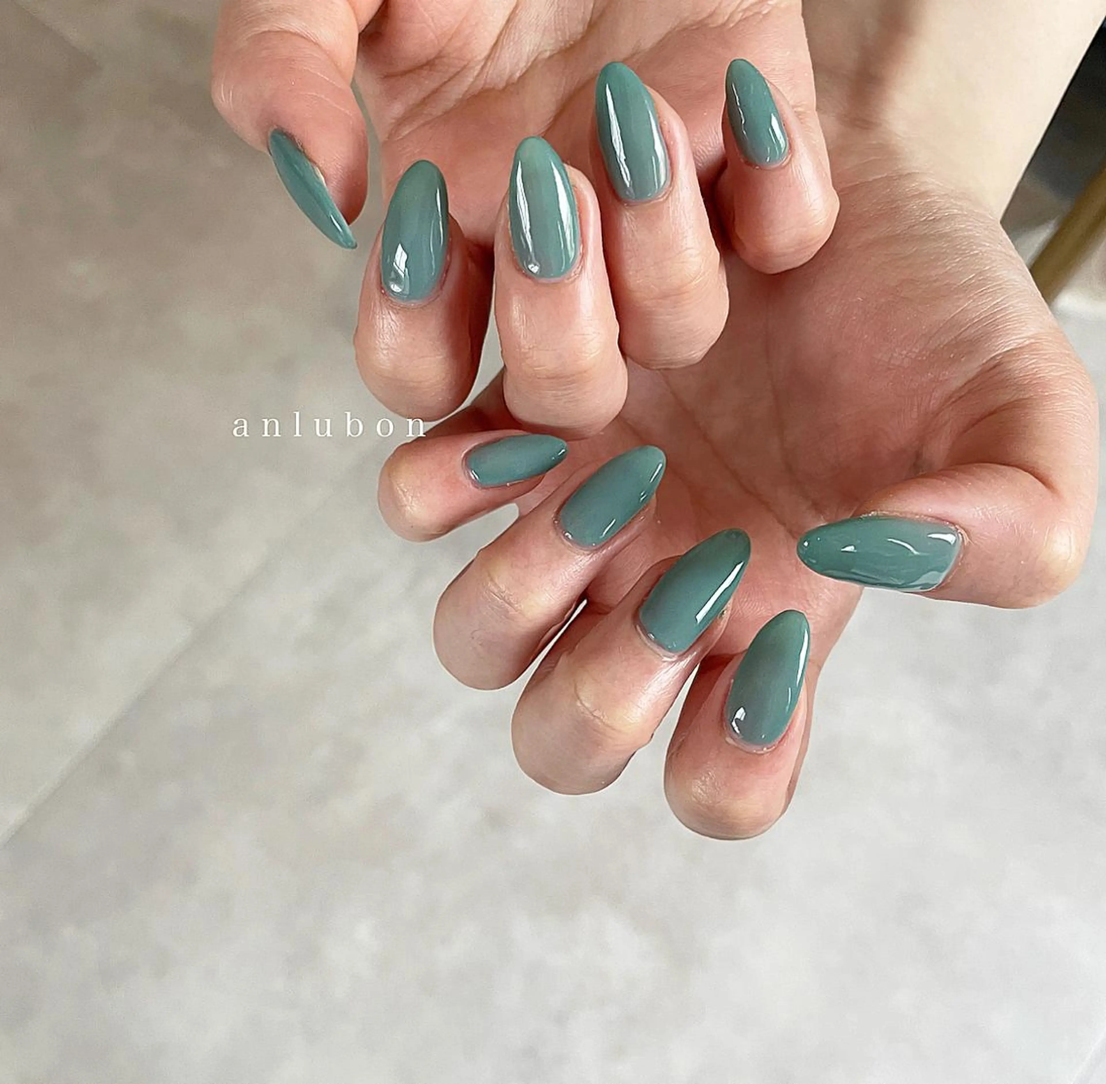 ロング アンルボネイル&アイラッシュ所属・anlubon /Jr.ネイリストのネイルデザイン