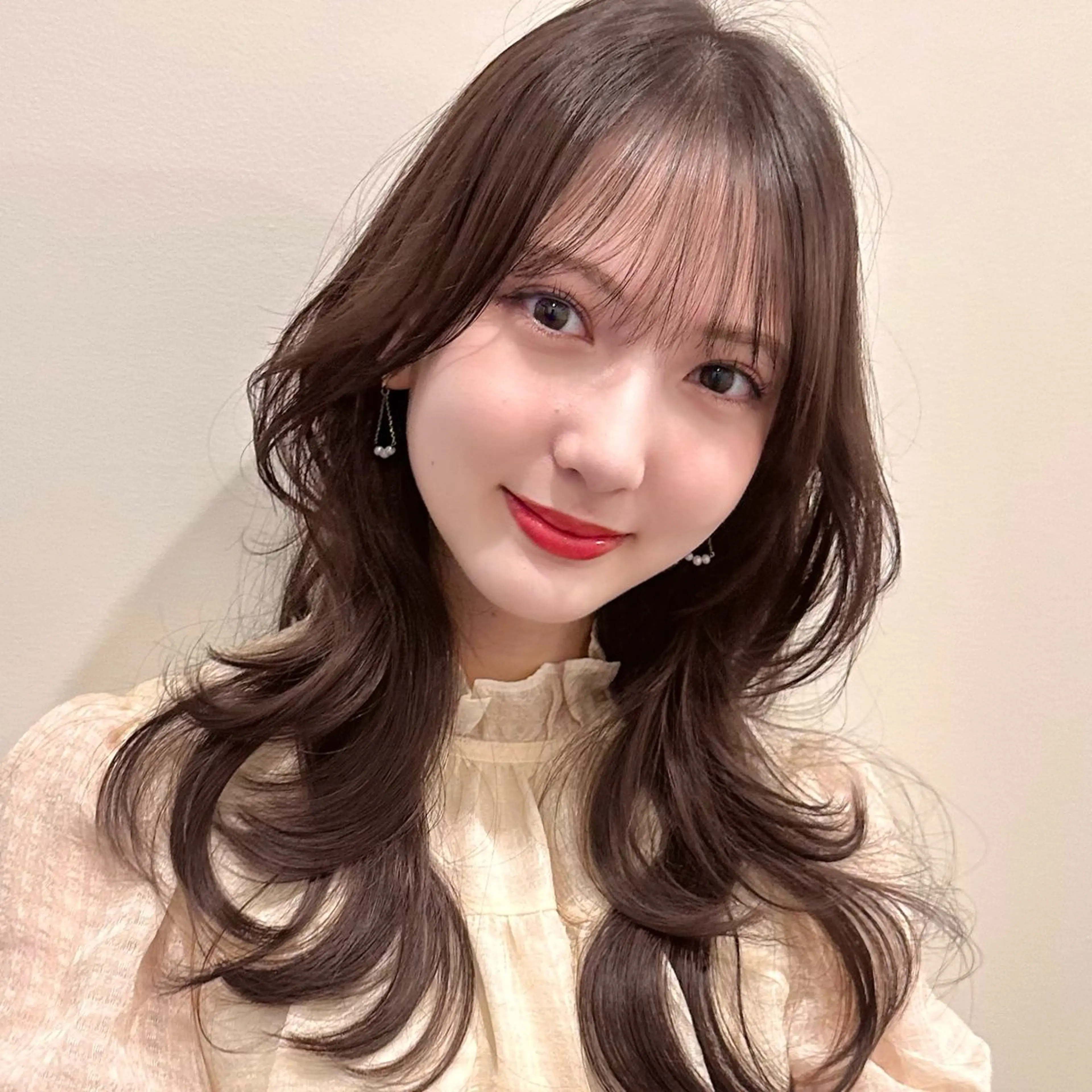 セミロング カット ヘアカラー トリートメント 🌹ハッシュカット、 レイヤー韓国ヘア🌹のヘアスタイル