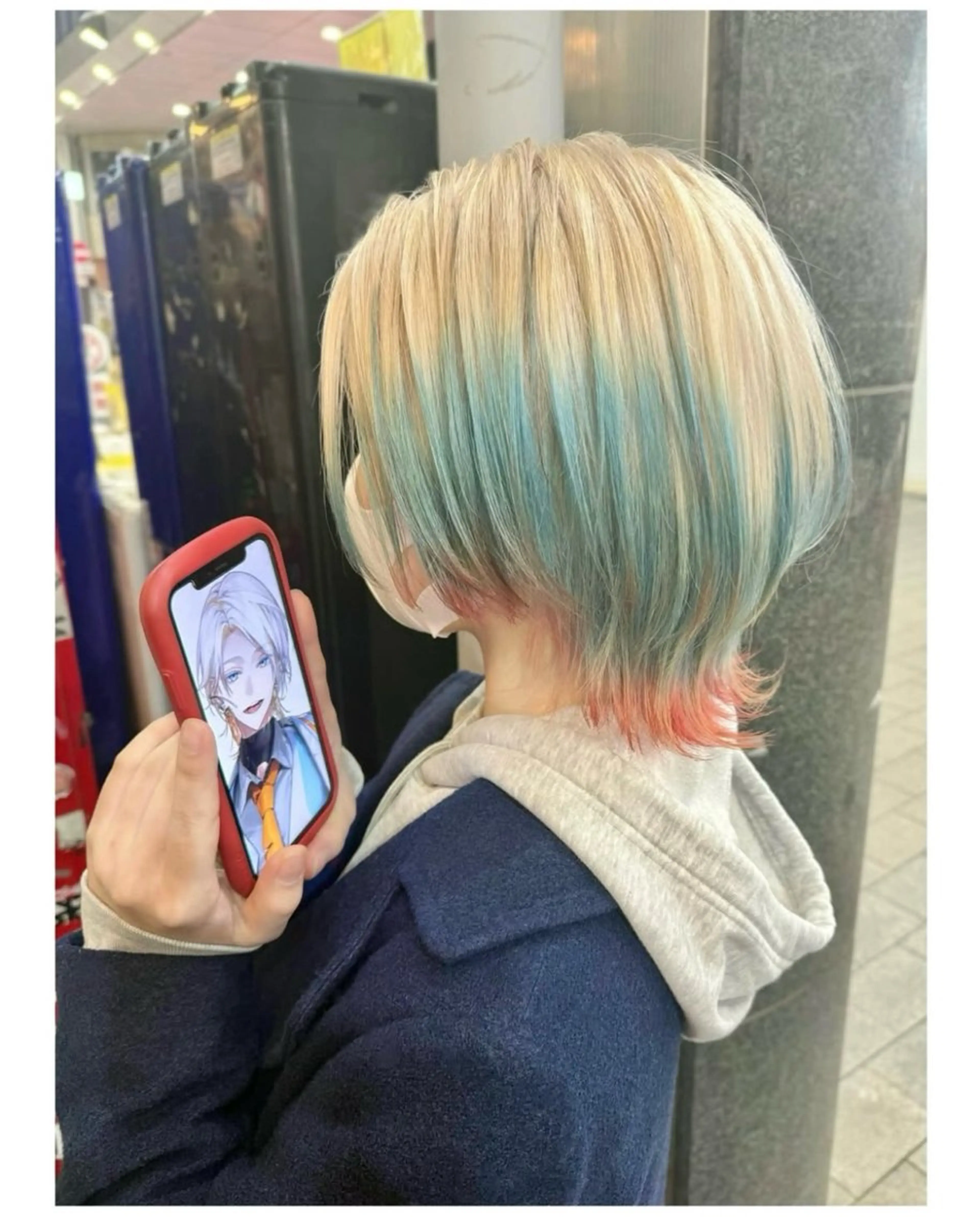 ショート カラー ヘアカラー GARU-ガル-所属・TSUNO🦖 派手髪/オタク美容師のヘアスタイル