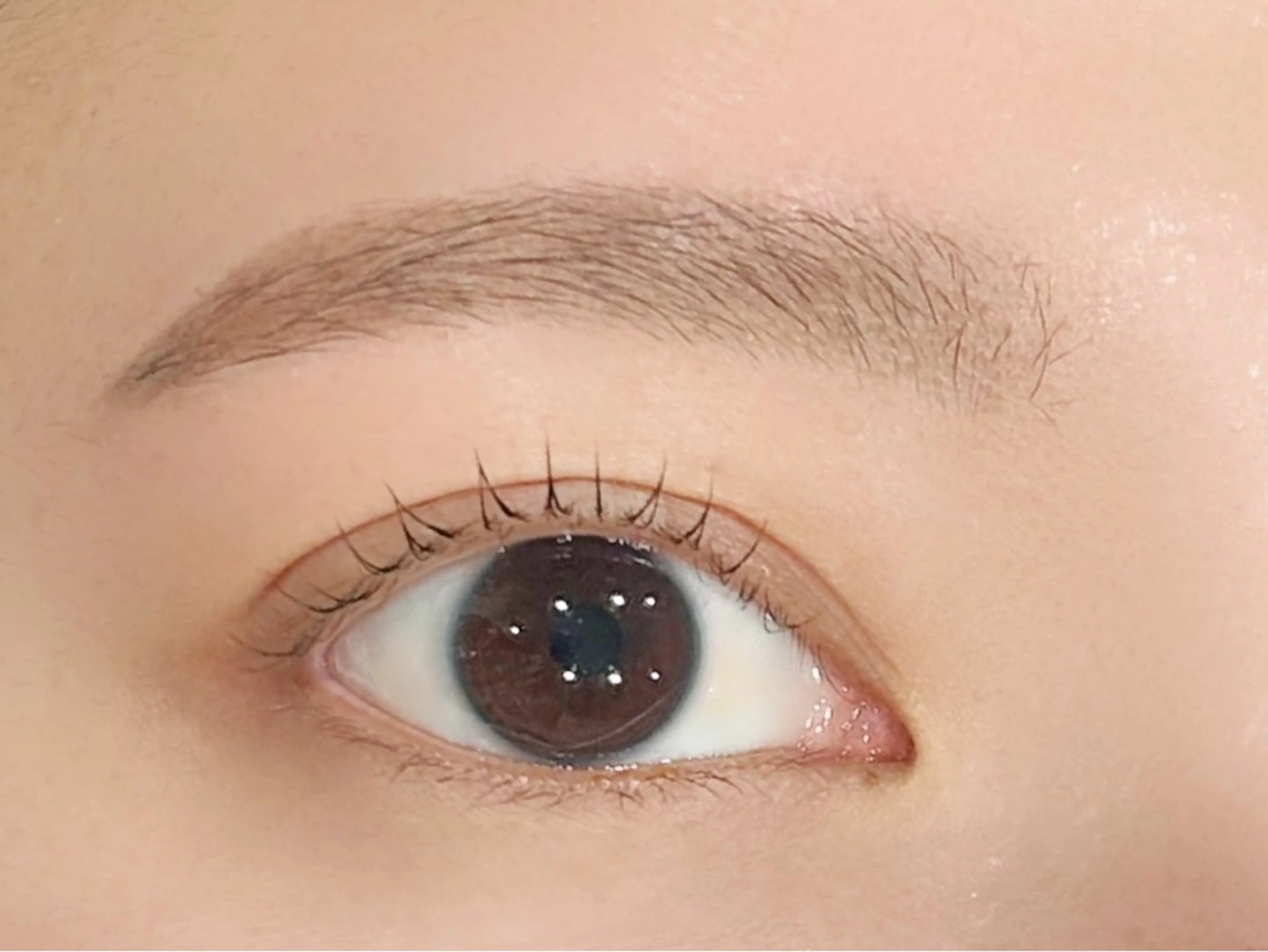 マツエク・マツパ SENSE所属・【メンズ眉毛サロン】 SENSE AIKAのマツエク・マツパデザイン