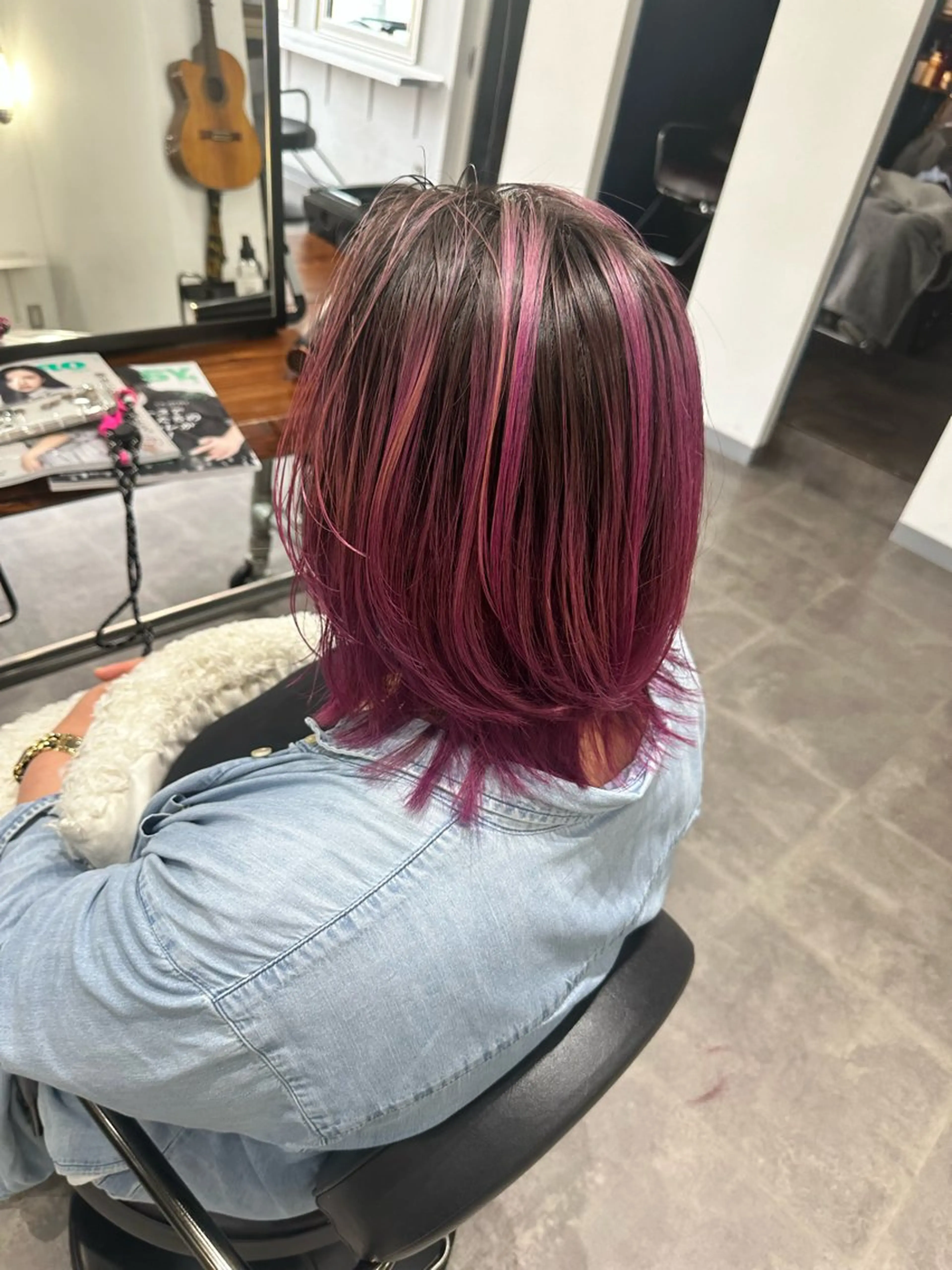 ミディアム レイヤーカット 篠崎 佑季のヘアスタイル