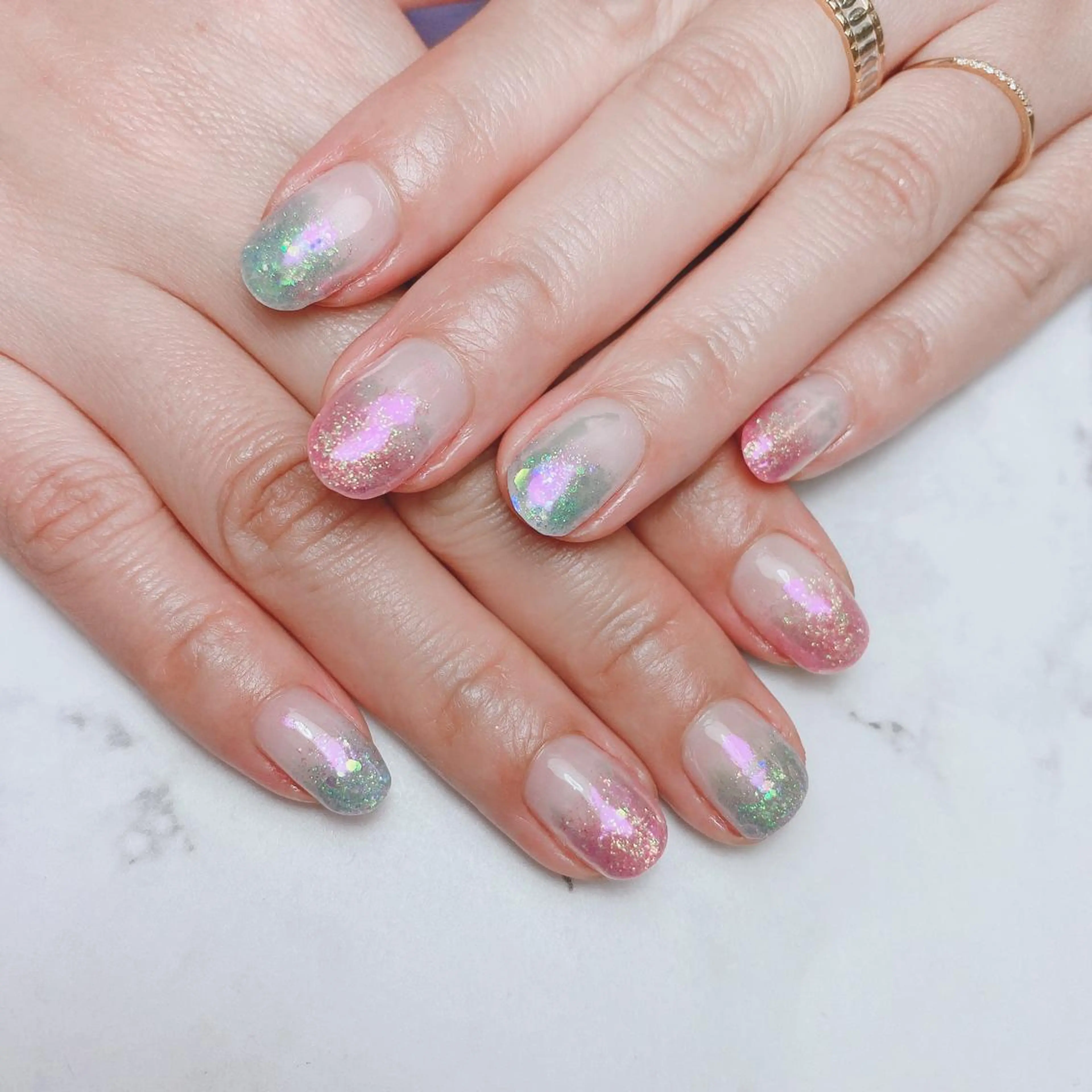 ネイル ラメ(グリッター) ラメグラデーション 石原 夕華のネイルデザイン