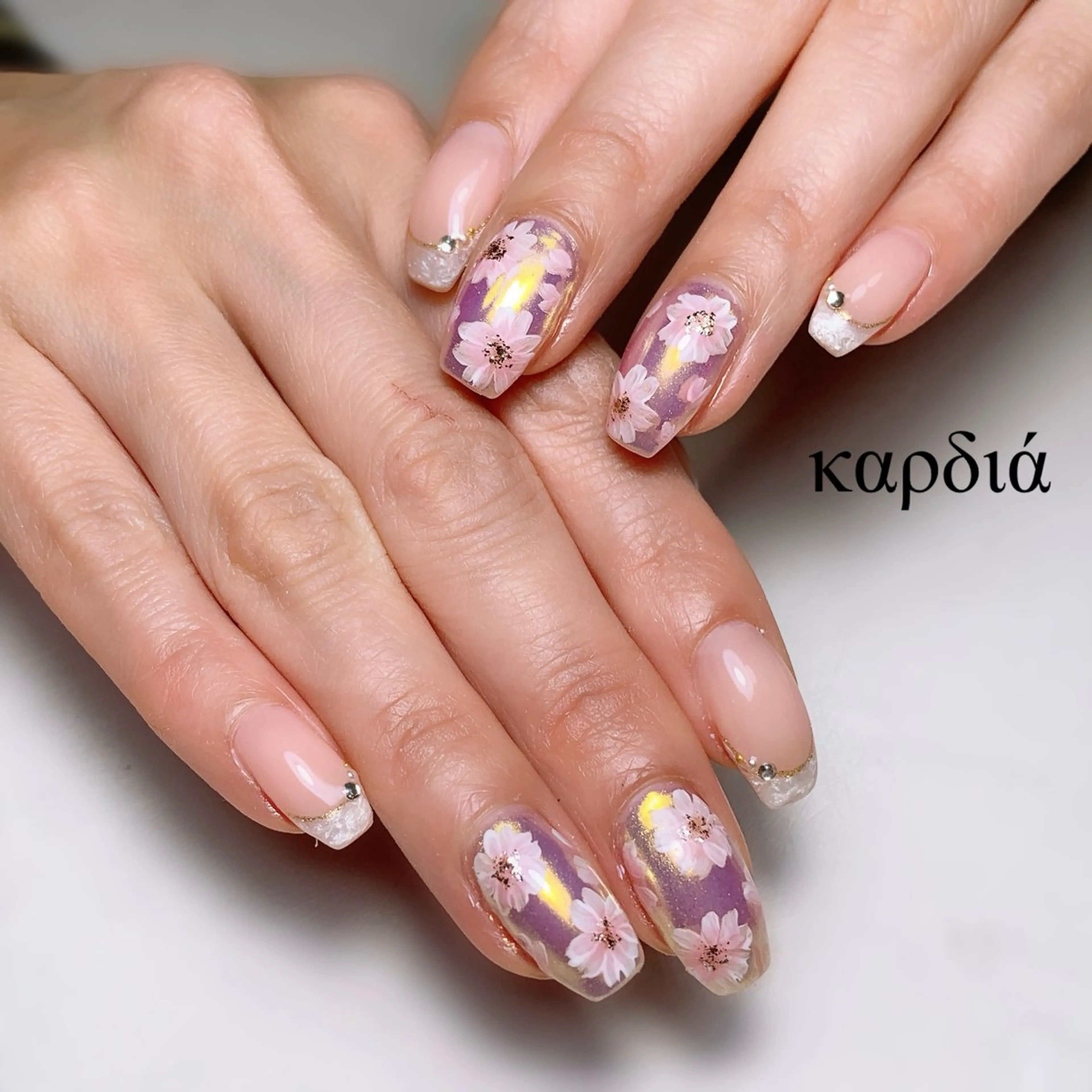 ネイル ハンドネイル καρδιά -ｶﾙﾃﾞｨｱ-のネイルデザイン