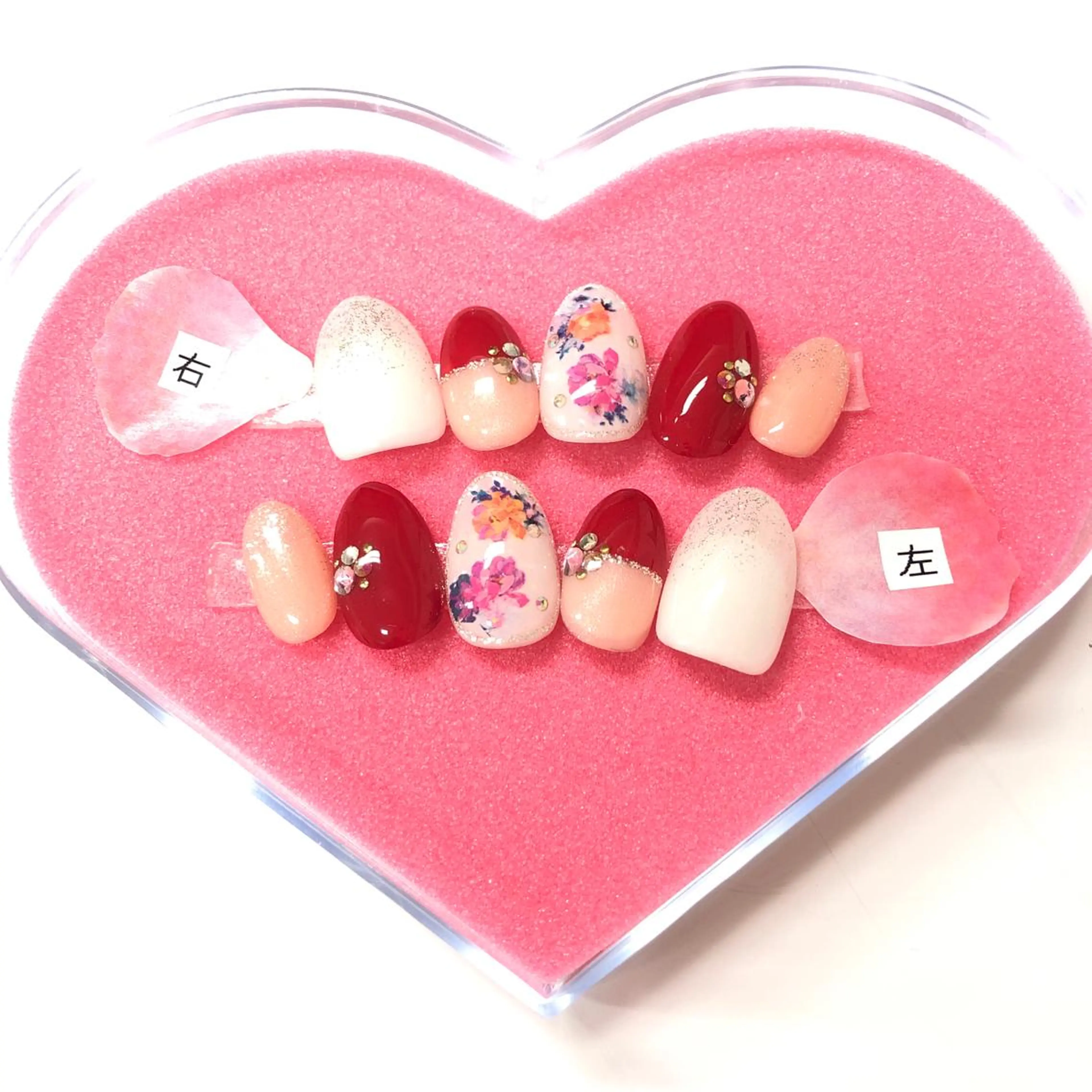 ネイル ネイルチップ ユリシスネイル 担当近藤のネイルデザイン