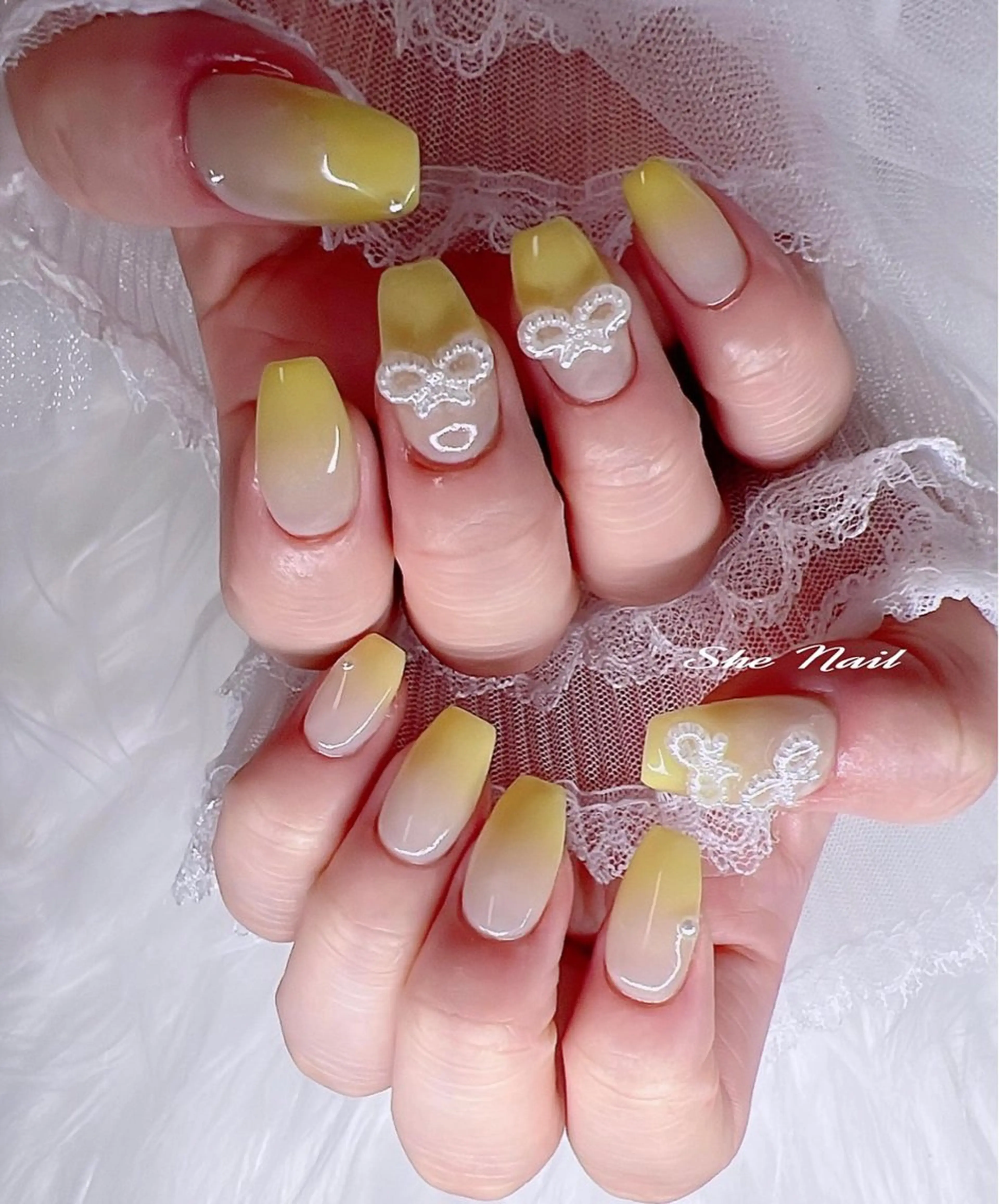 ネイル チークネイル 長さ出し フレンチネイル ガラスフレンチ グラデーション She   Nail所属・ISA_ BELLAのネイルデザイン