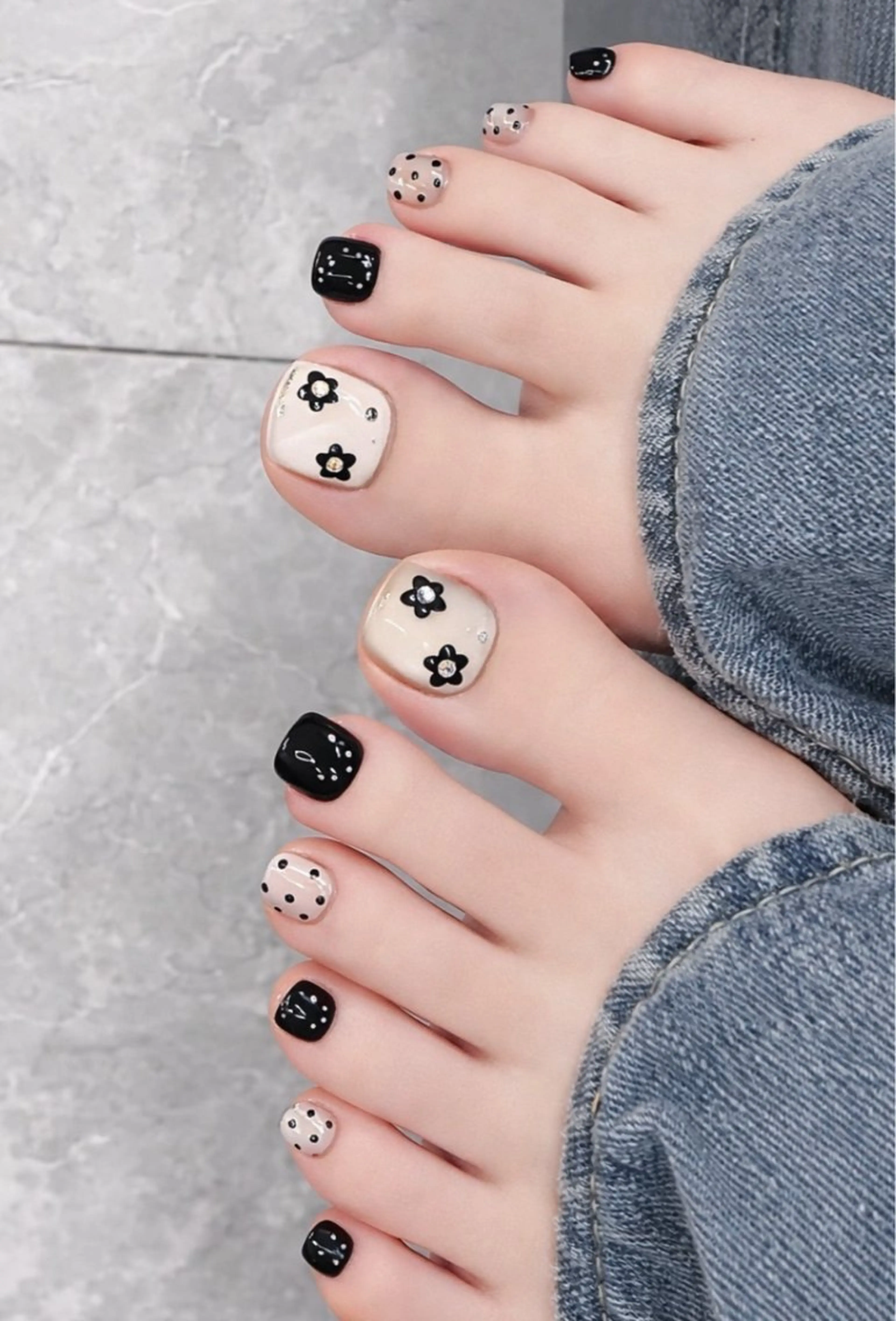 ネイル フットネイル 🎀Lilla💎 Nail Salonのネイルデザイン