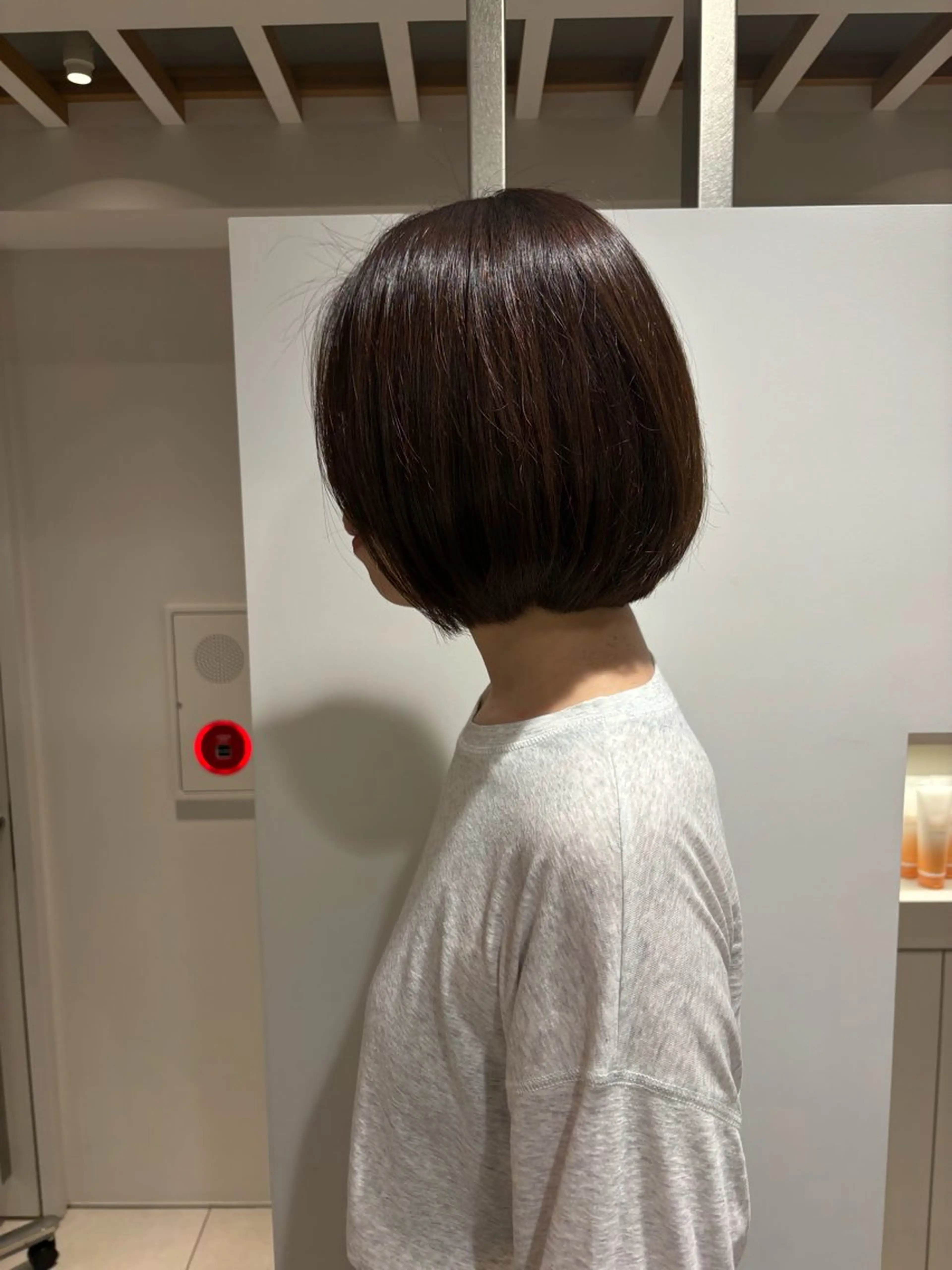 ミディアム 白土 さくらのヘアスタイル