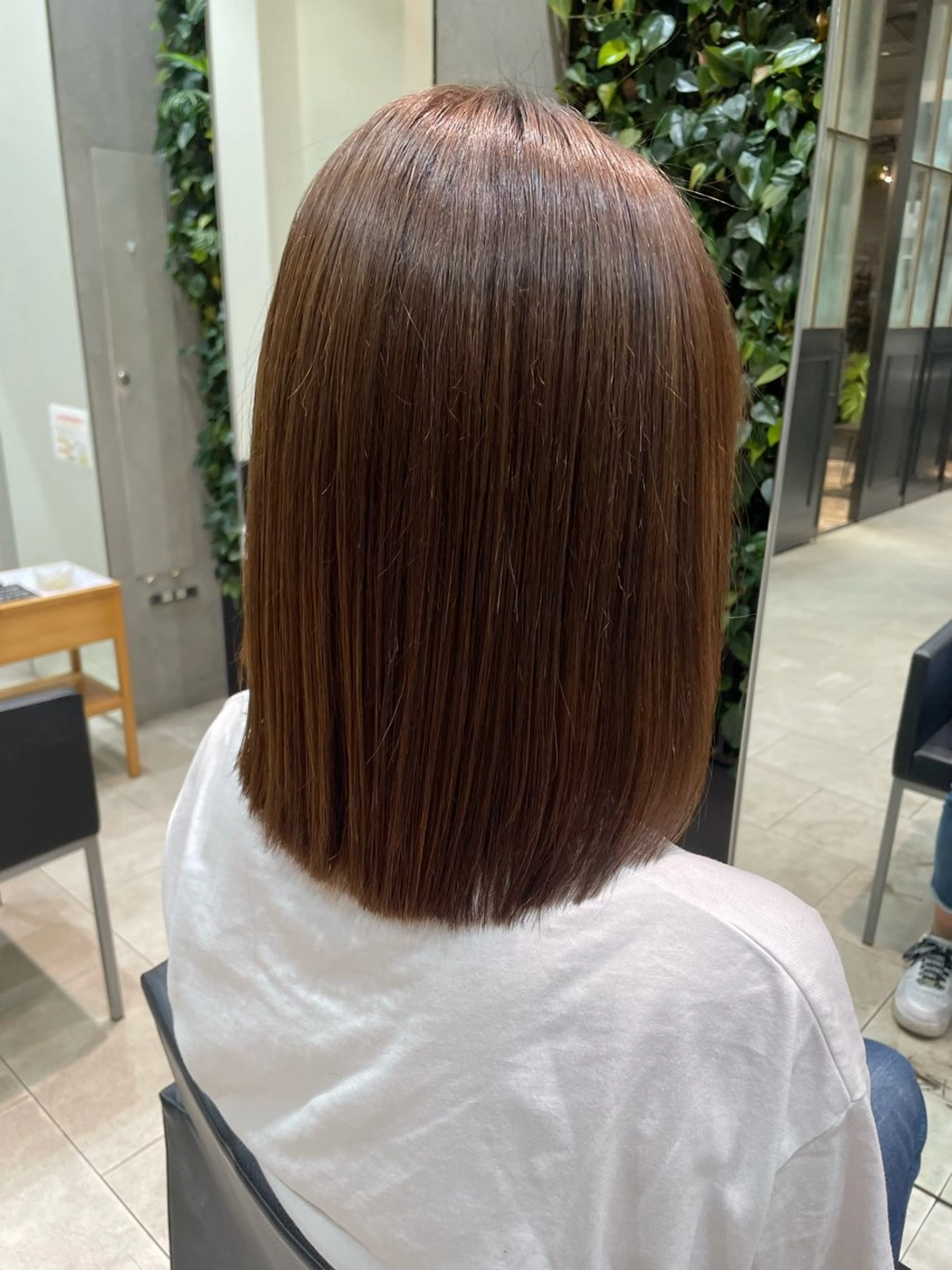 ミディアム カラー 原 萌香のヘアスタイル
