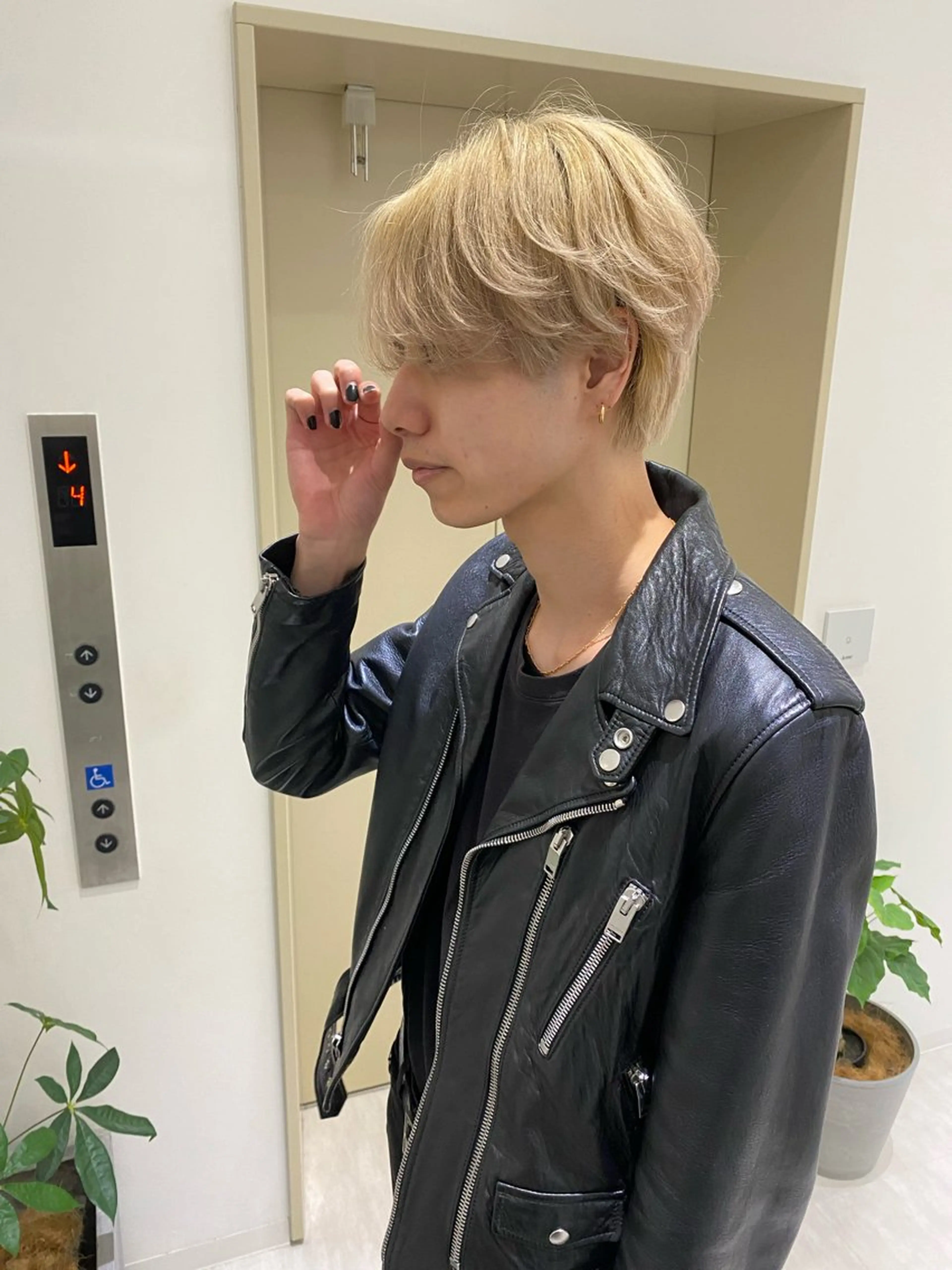 ショート トリートメント men'ssalon Zina天神所属・✨髪質改善/顔周りカ ット/縮毛矯正✨三隅のヘアスタイル