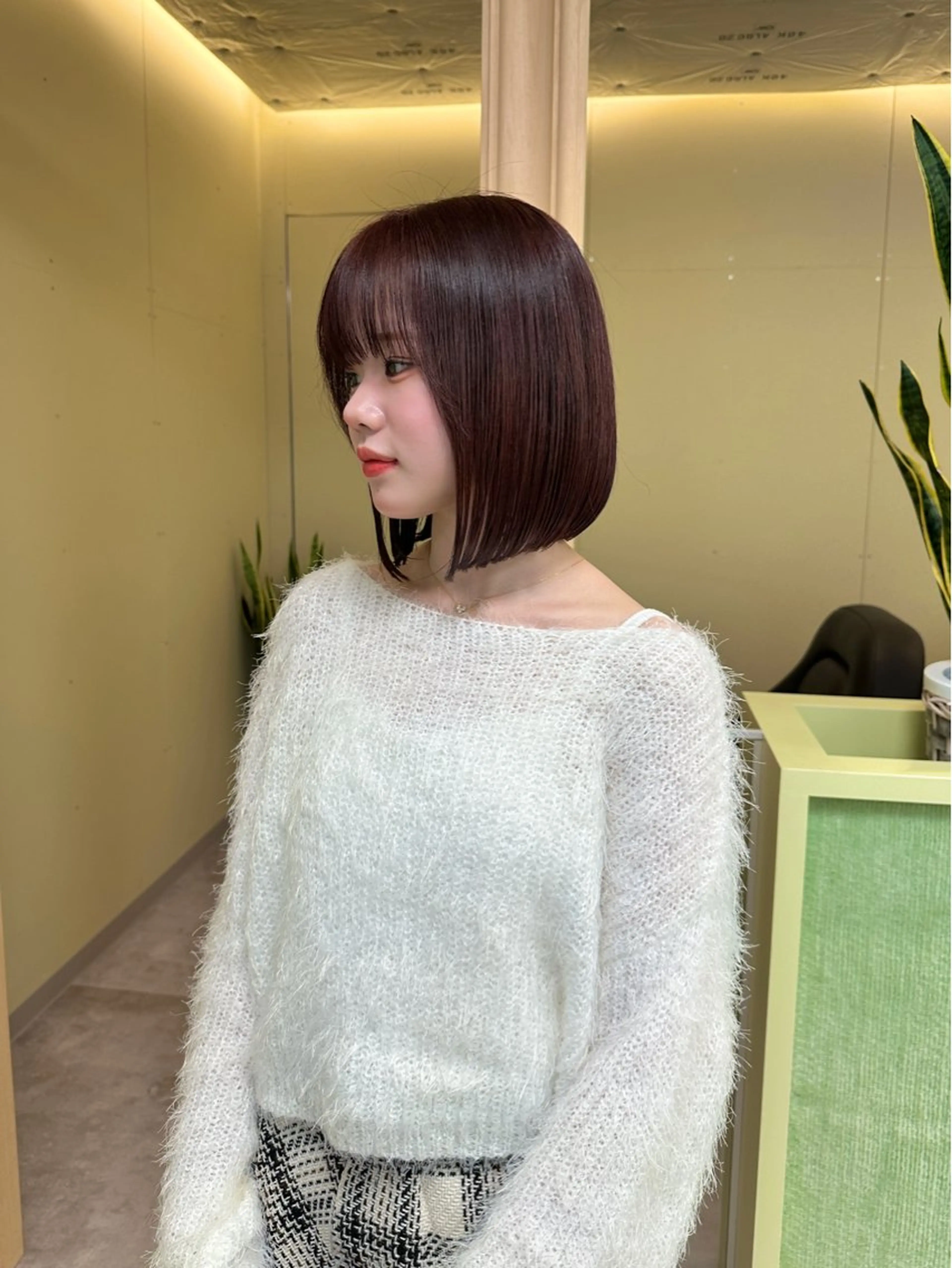 ミディアム カット トリートメント ボブ/ぱつっとボブ/ 谷口 海星のヘアスタイル