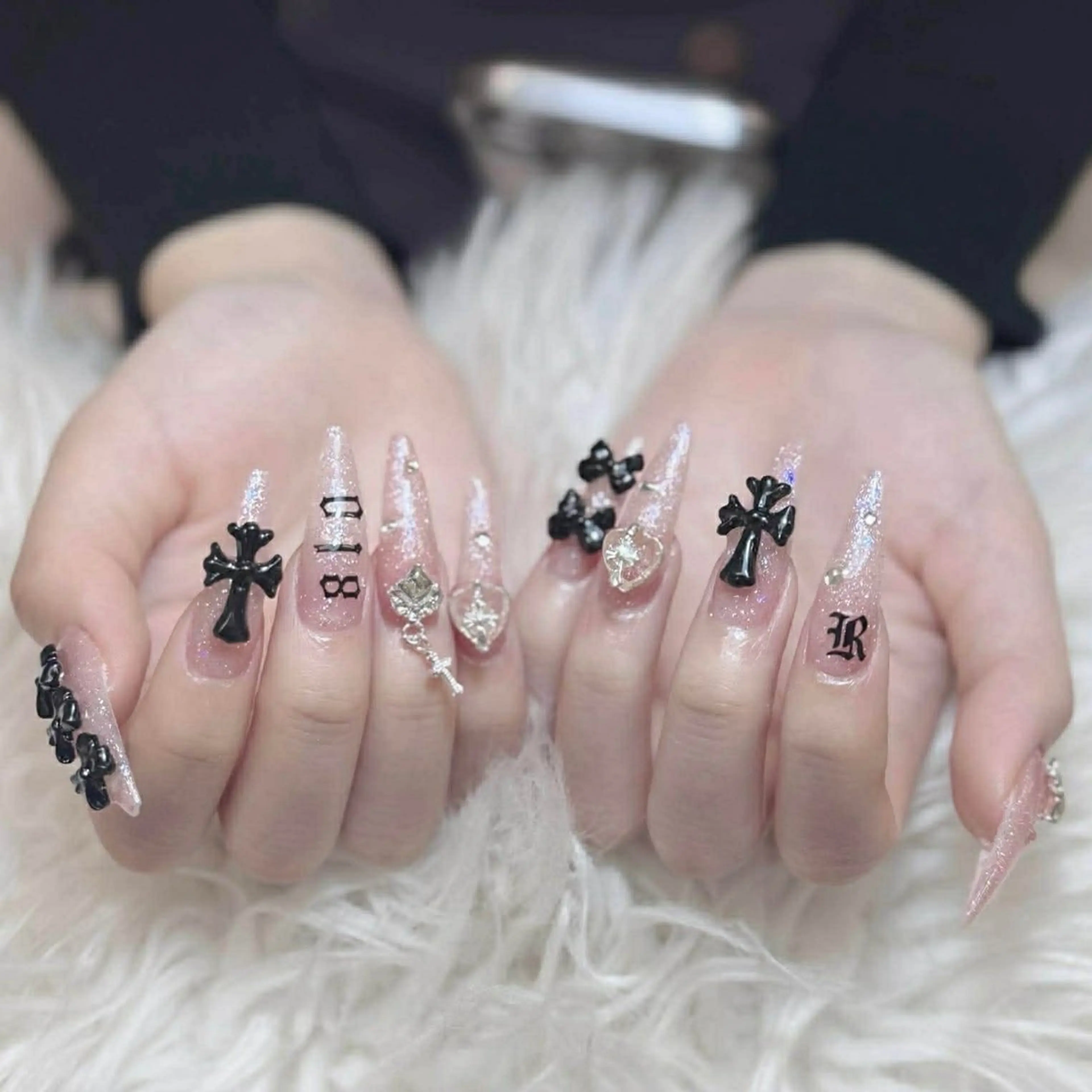 ネイル ANH NAIL ゴテゴテ専門店💎のネイルデザイン