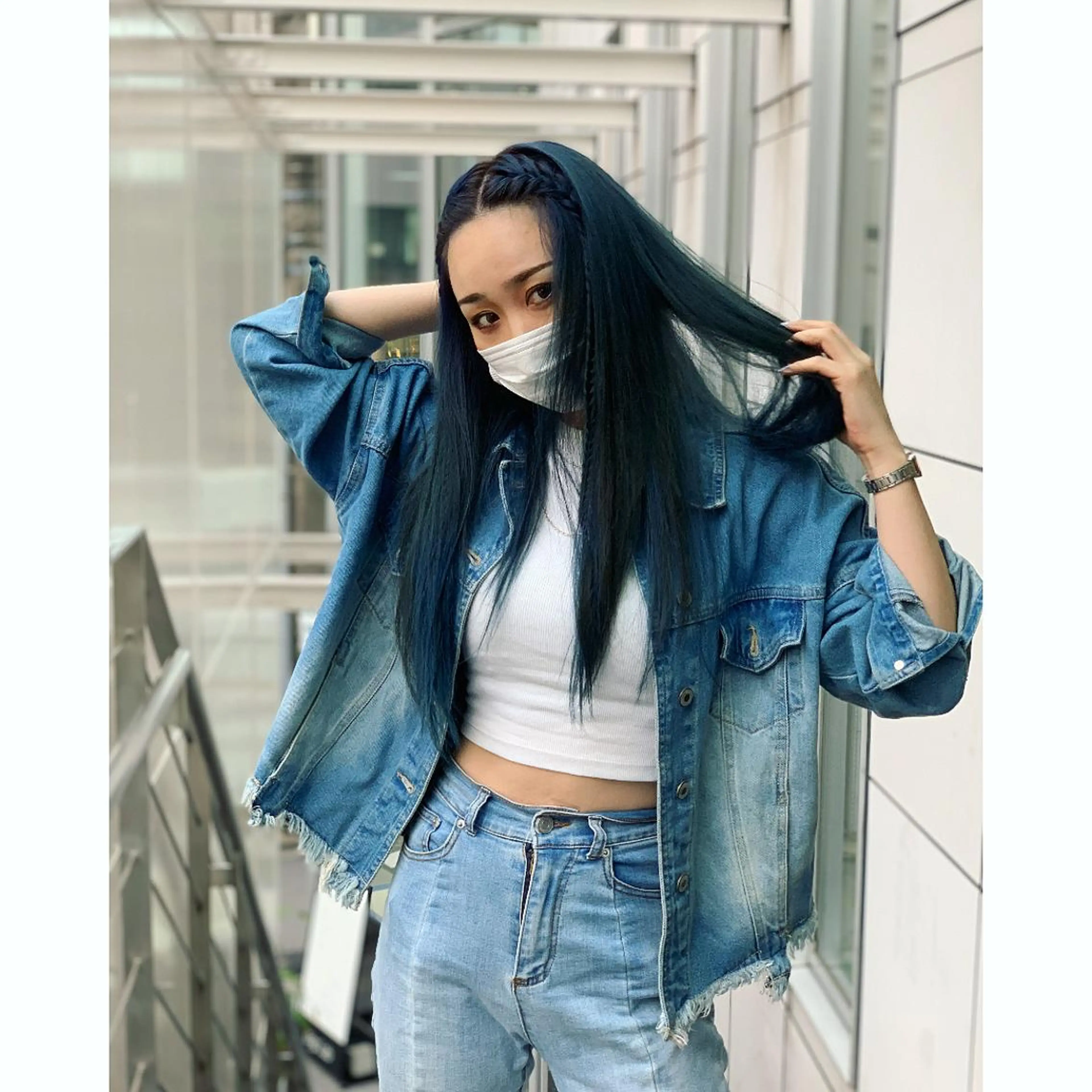 ミディアム カラー パーマ ヘアアレンジ メンズ キッズ 子どものヘアアレンジ メンズブリーチ ブリーチ ブルーカラー ブルージュ カット ヘアカラー トリートメント BRAIDS💎愛子 大人ハイライト💎のヘアスタイル