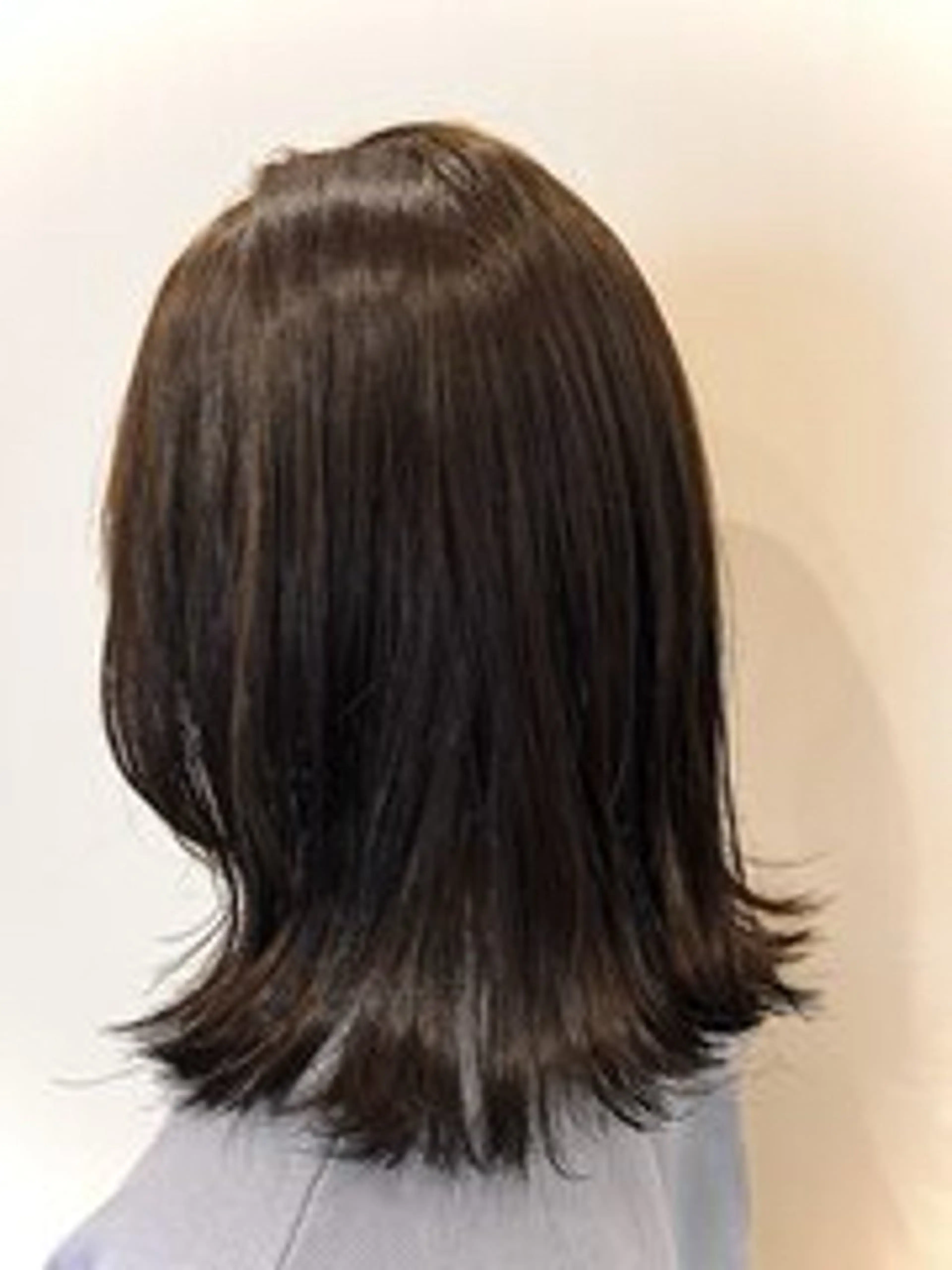 ミディアム カラー サイトウ ユリコのヘアスタイル