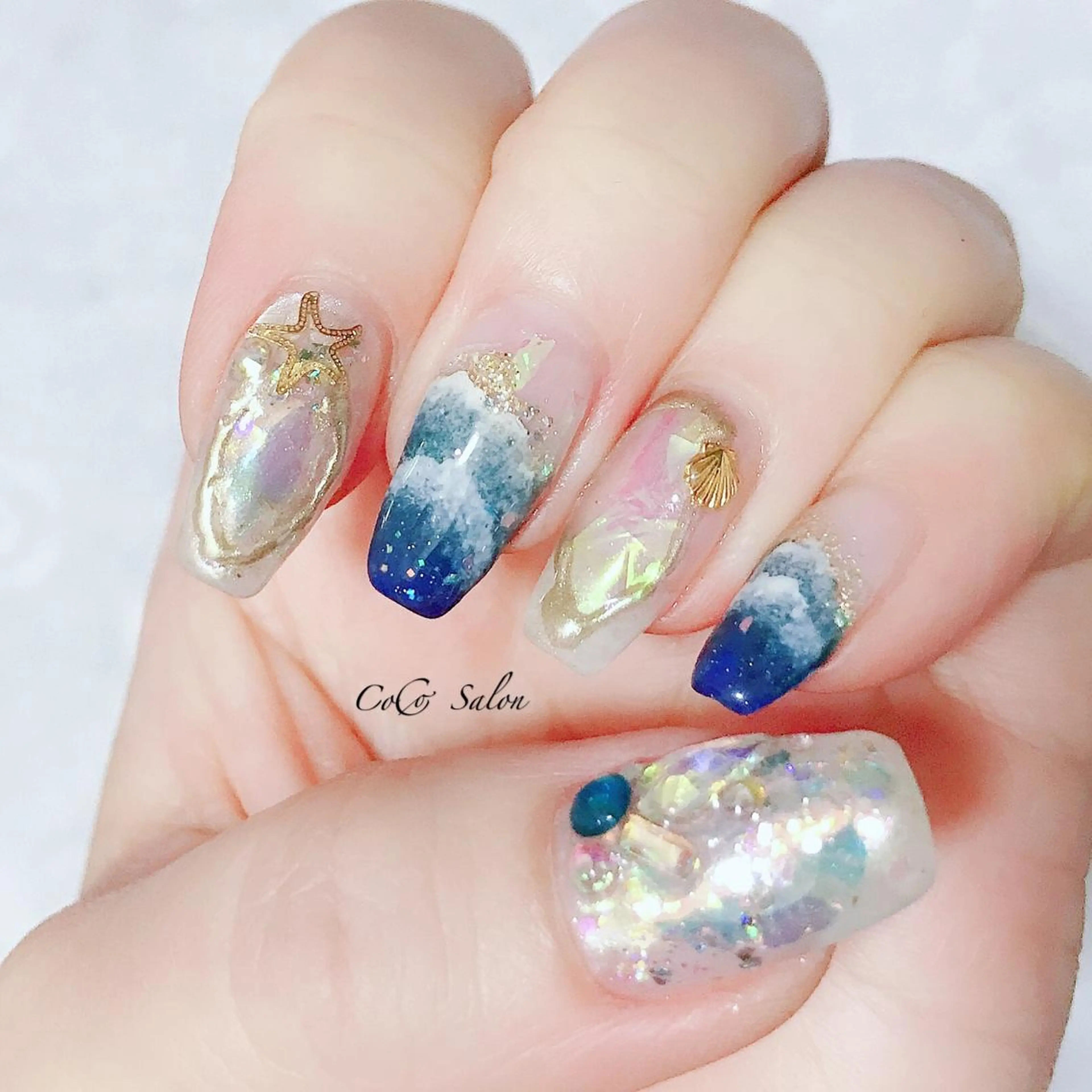 ネイル オーロラネイル 氷ネイル・うるうるネイル キラキラネイル CoCoSalon ネイル/まつ毛予約のネイルデザイン