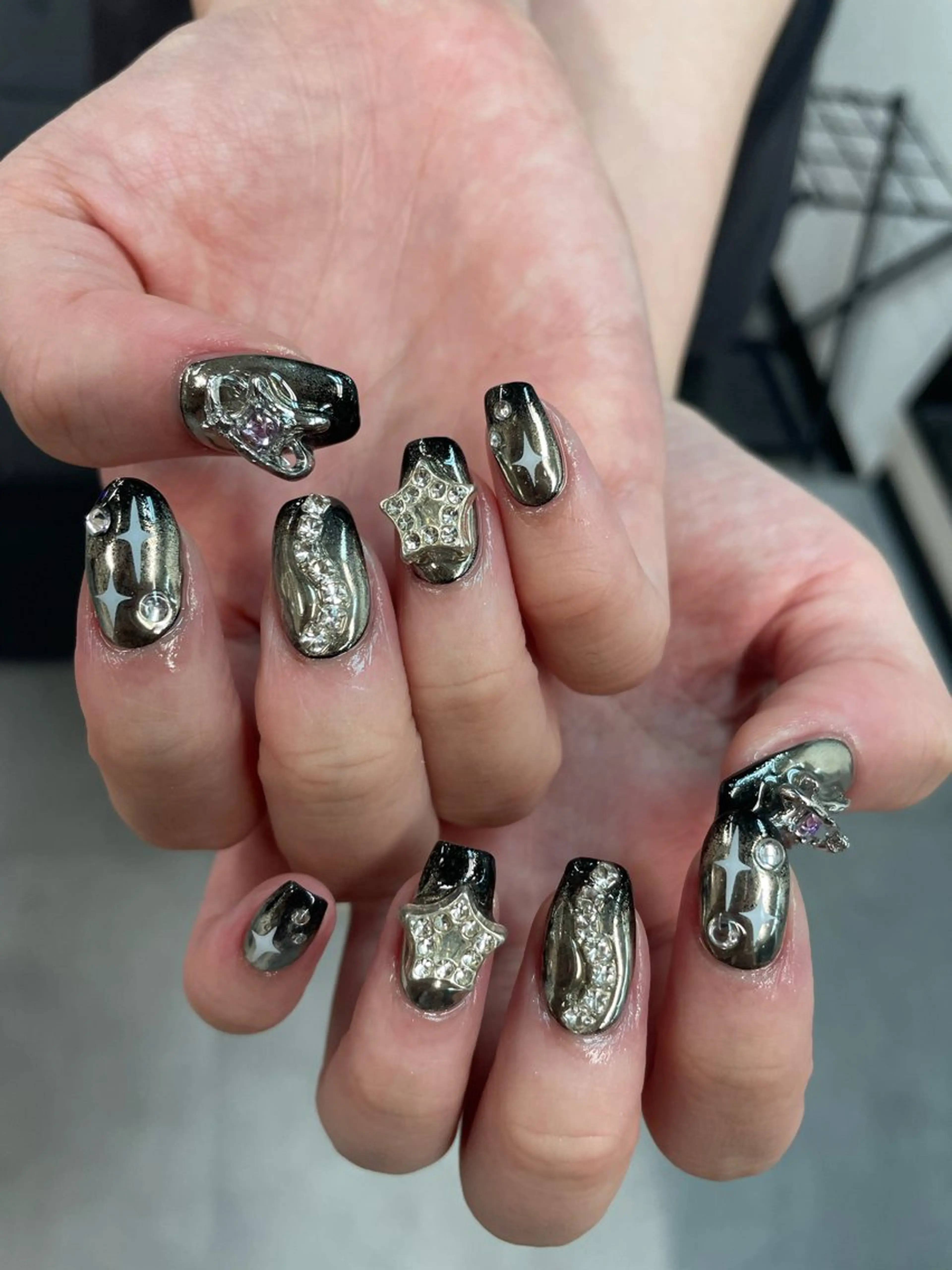 ネイル VENUS BELT AYAKAのネイルデザイン