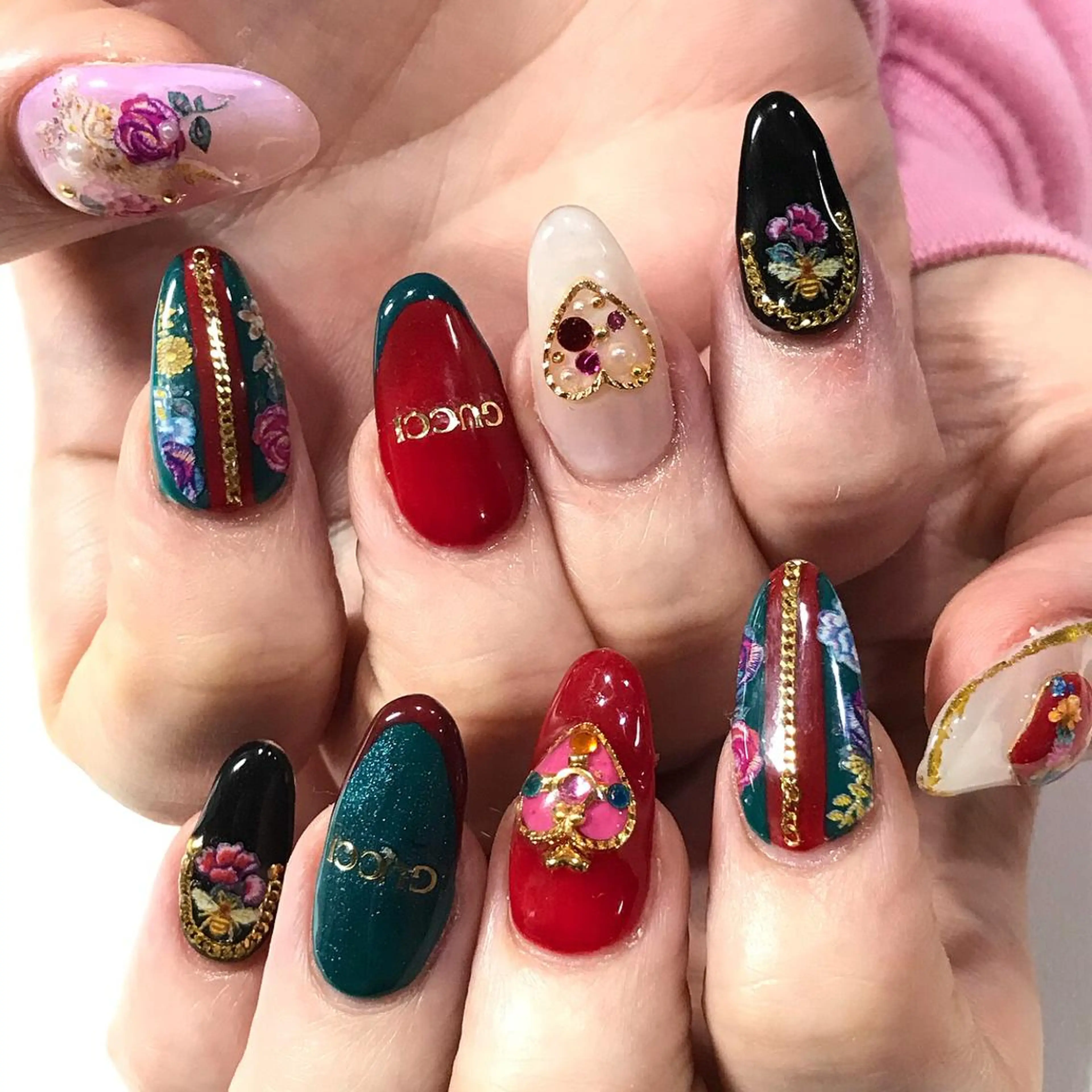 ネイル 渋谷ビュレネイル Kaoruのネイルデザイン