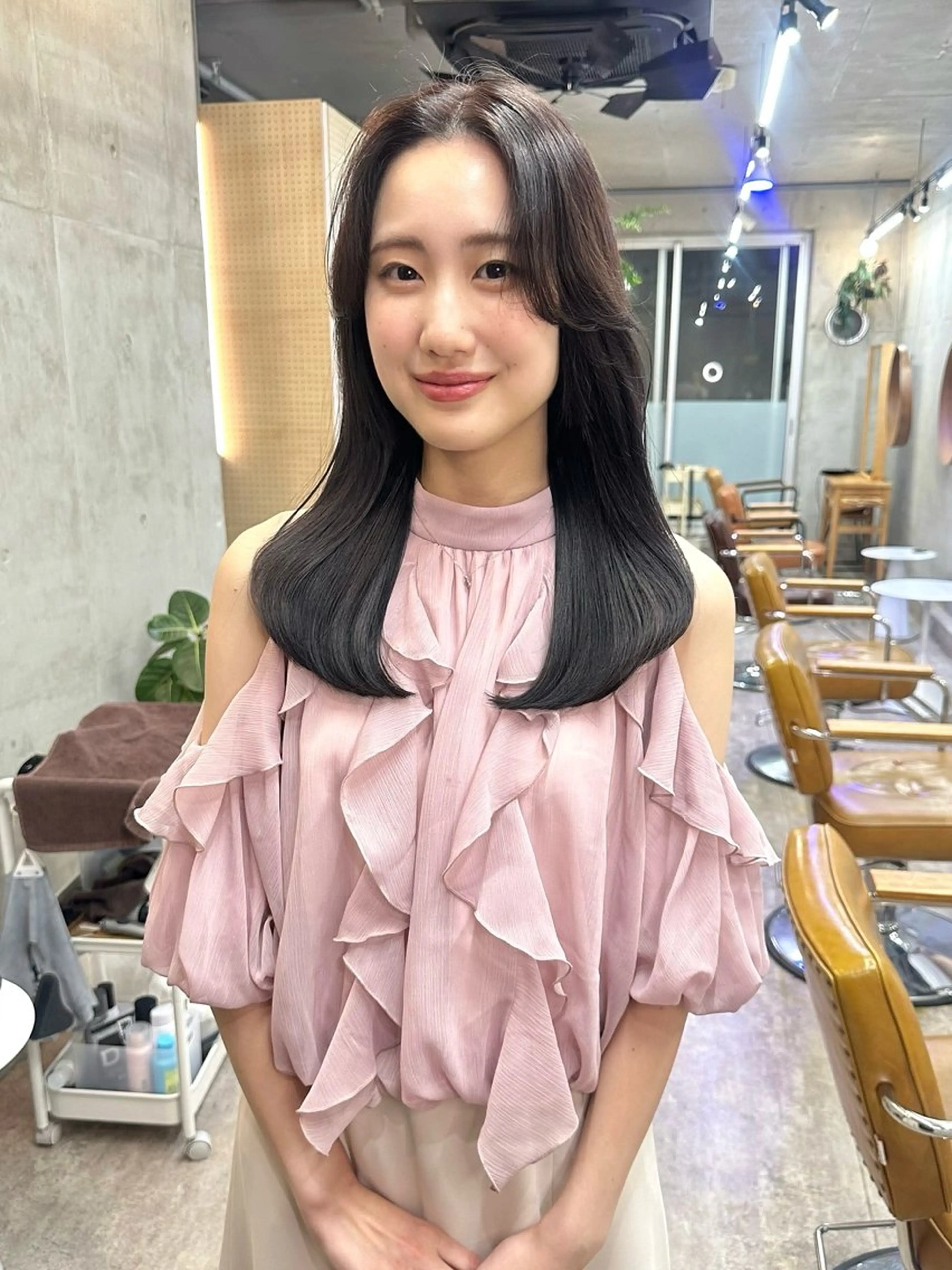 ロング カラー グレージュ ラベンダーカラー ラベンダーグレージュ ラベンダーグレー レイヤーカット カット ヘアカラー トリートメント レイヤーカット💫 ／HARUKA🎀のヘアスタイル