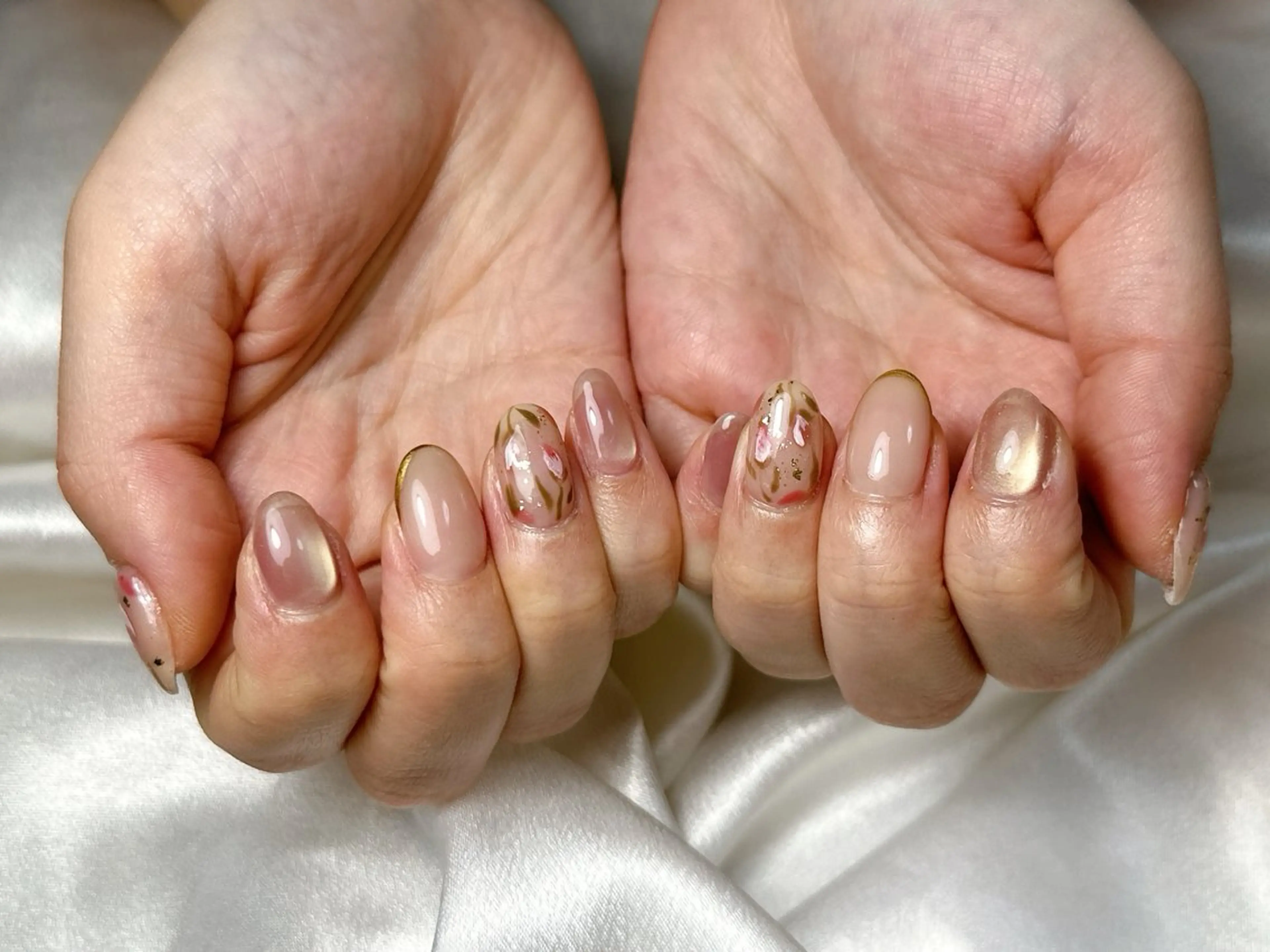 ネイル オーロラネイル 桜ネイル フラワーネイル フットネイル フレンチネイル ハンドネイル kiki nail たまプラーザのネイルデザイン