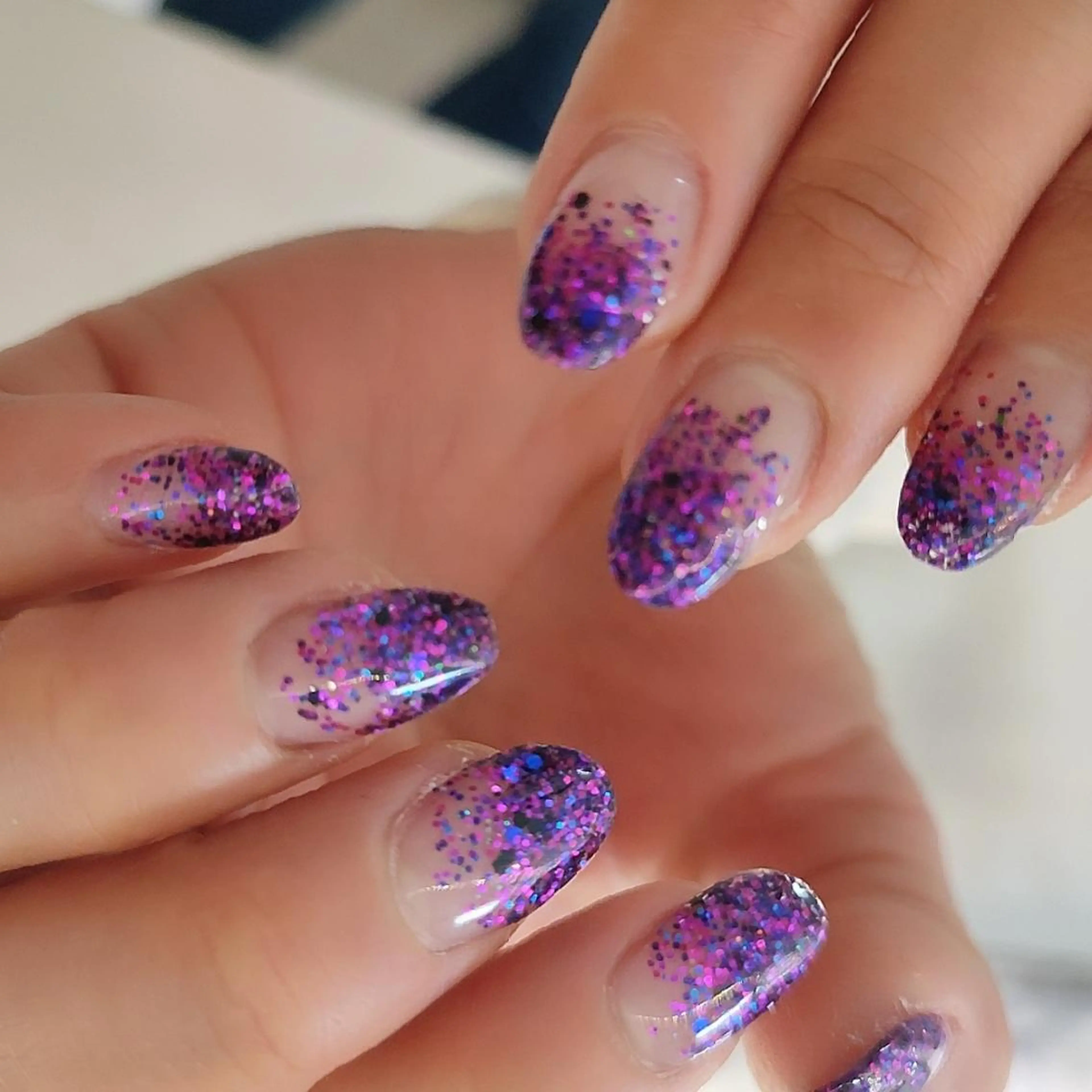 ネイル ハンドネイル RUNWAY 　　の眉毛・アイブロウイメージ