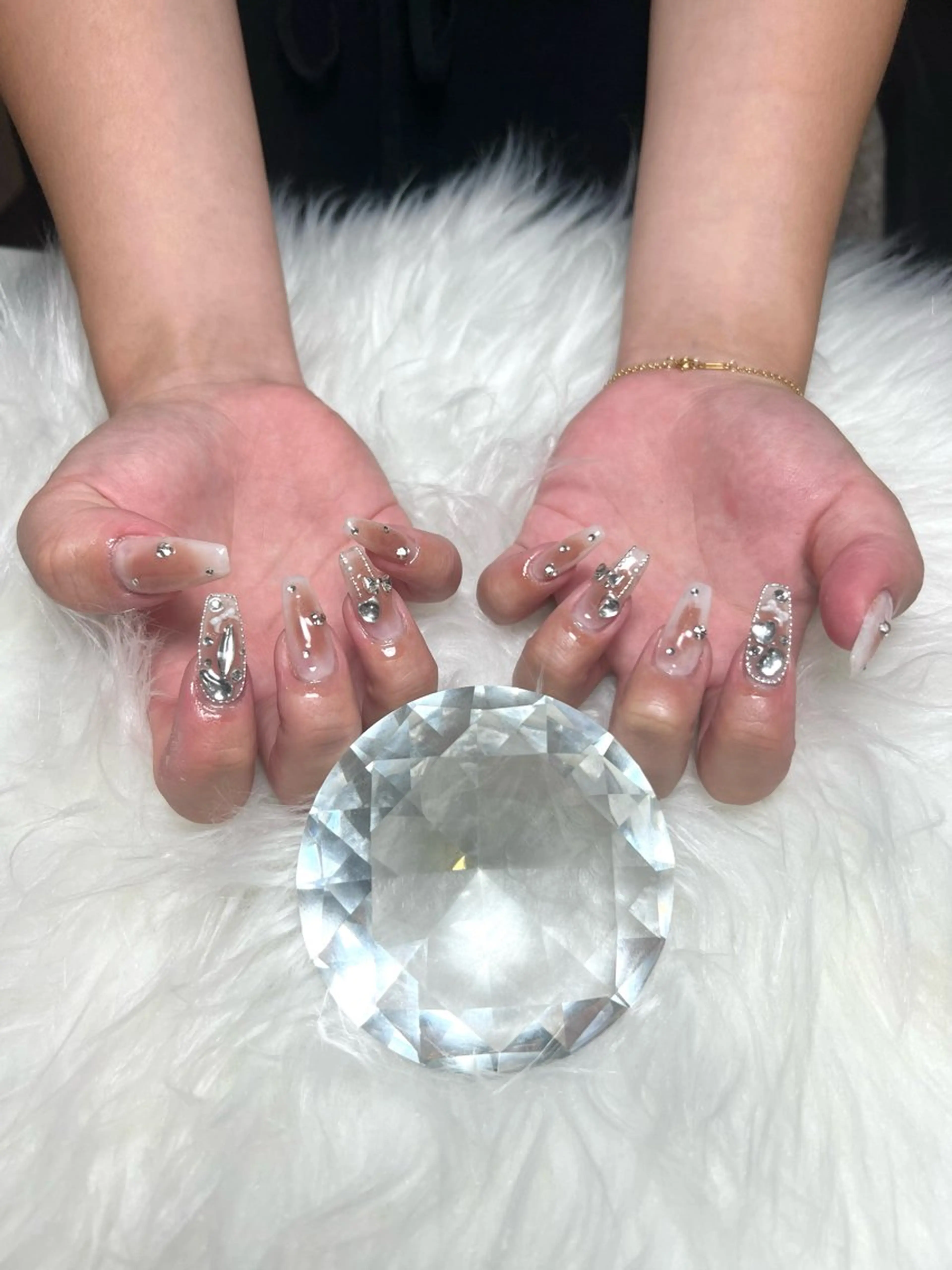 ネイル ハンドネイル 井尻 紗菜のネイルデザイン