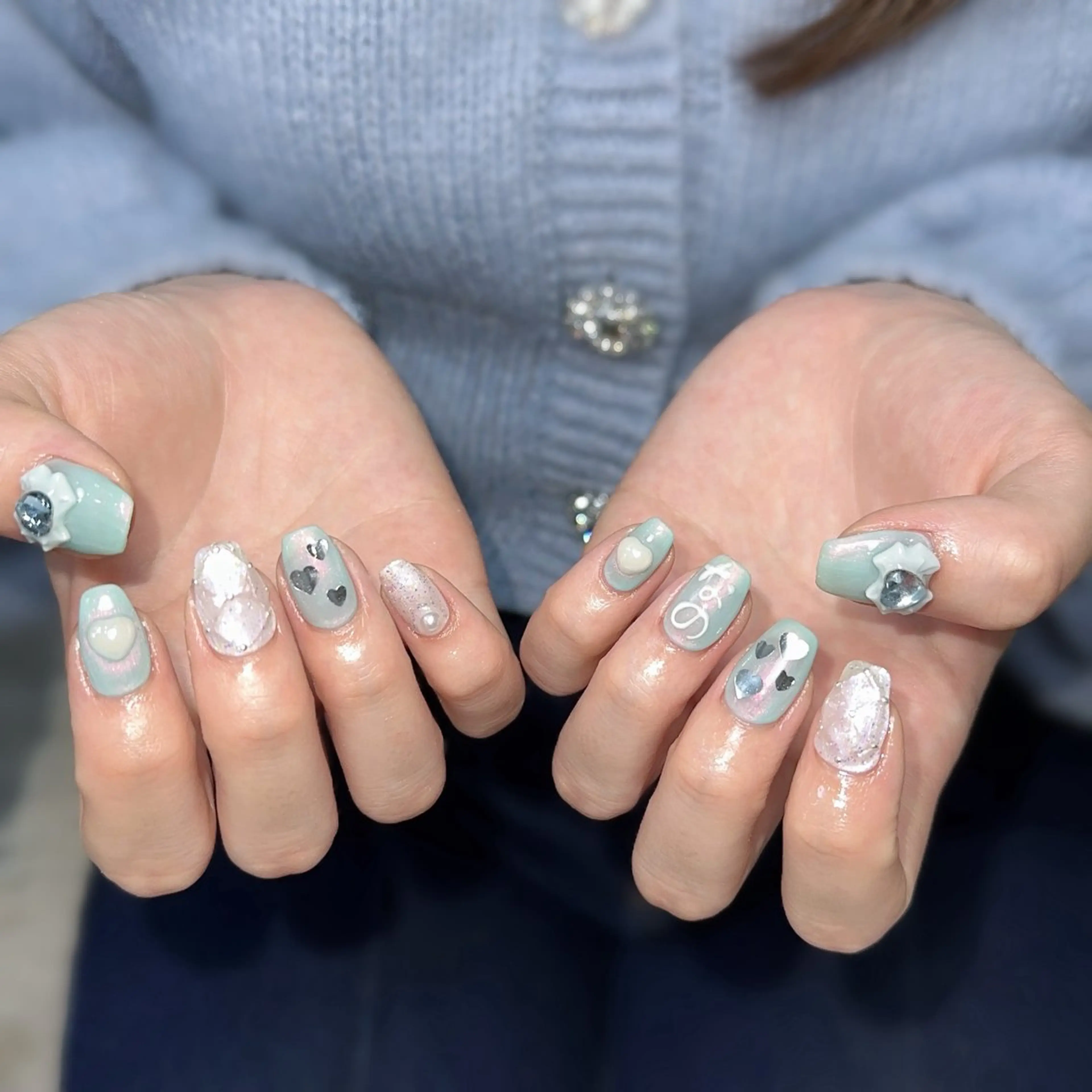 ネイル アートネイル グリーン ハート 持ち込み ハンドネイル ハンドケア 🫧M. nailsのネイルデザイン