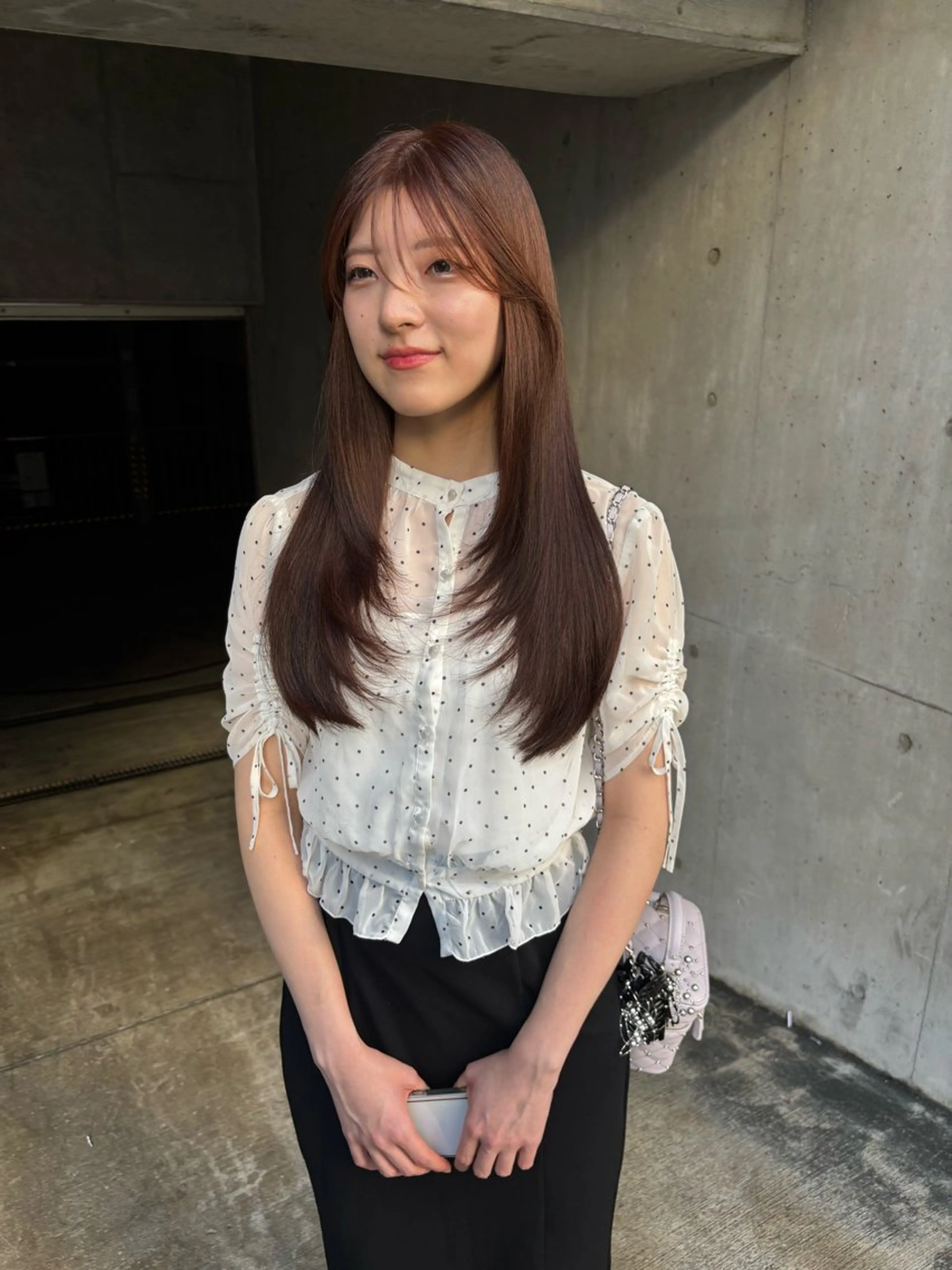 ロング レイヤーカット 柔らかストレートと ツヤカラー/和田陽向のヘアスタイル