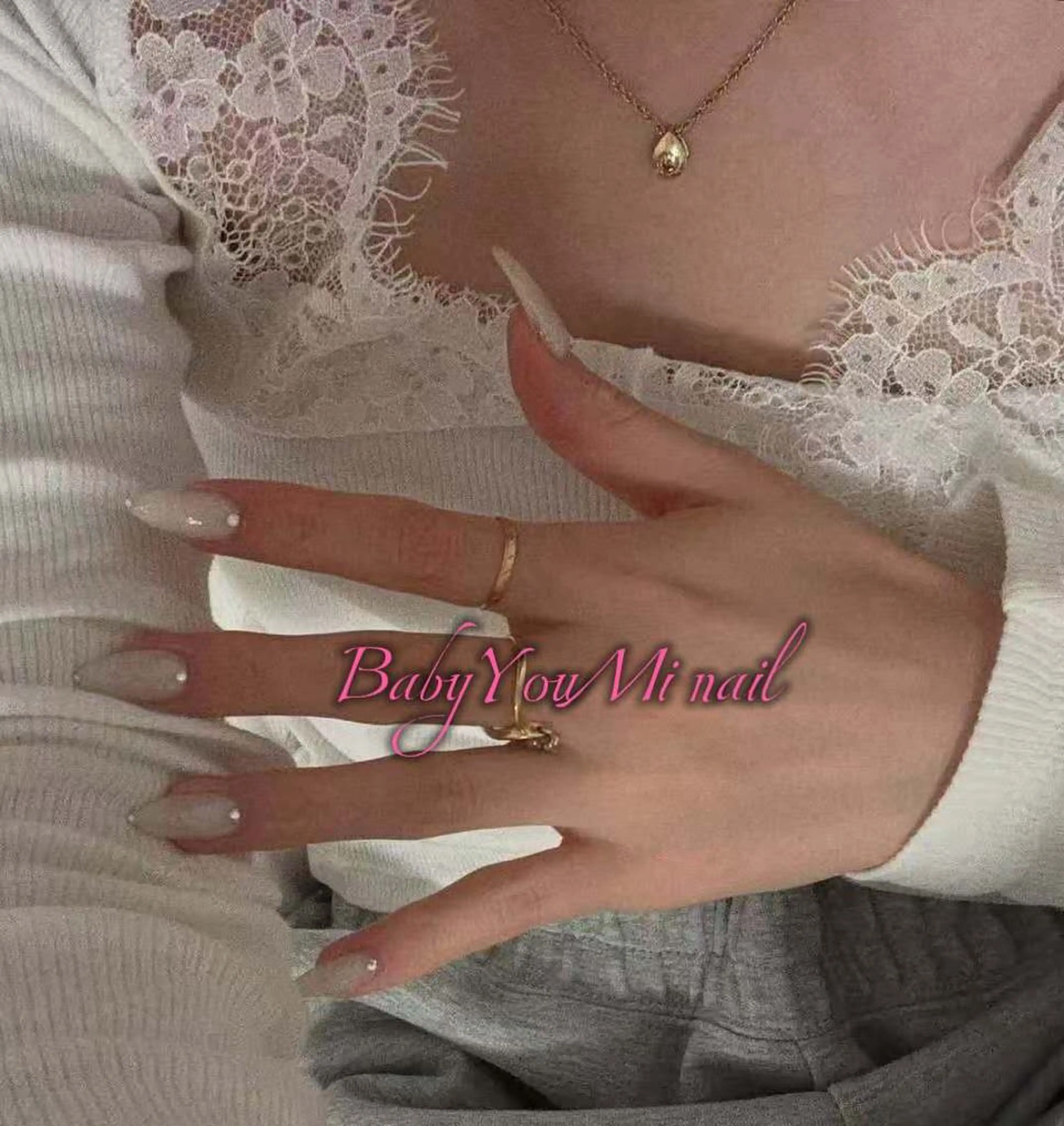 ネイル オーロラネイル フラワーネイル フットネイル フレンチネイル ジェルネイル ハンドネイル BabyYouMi nailのネイルデザイン