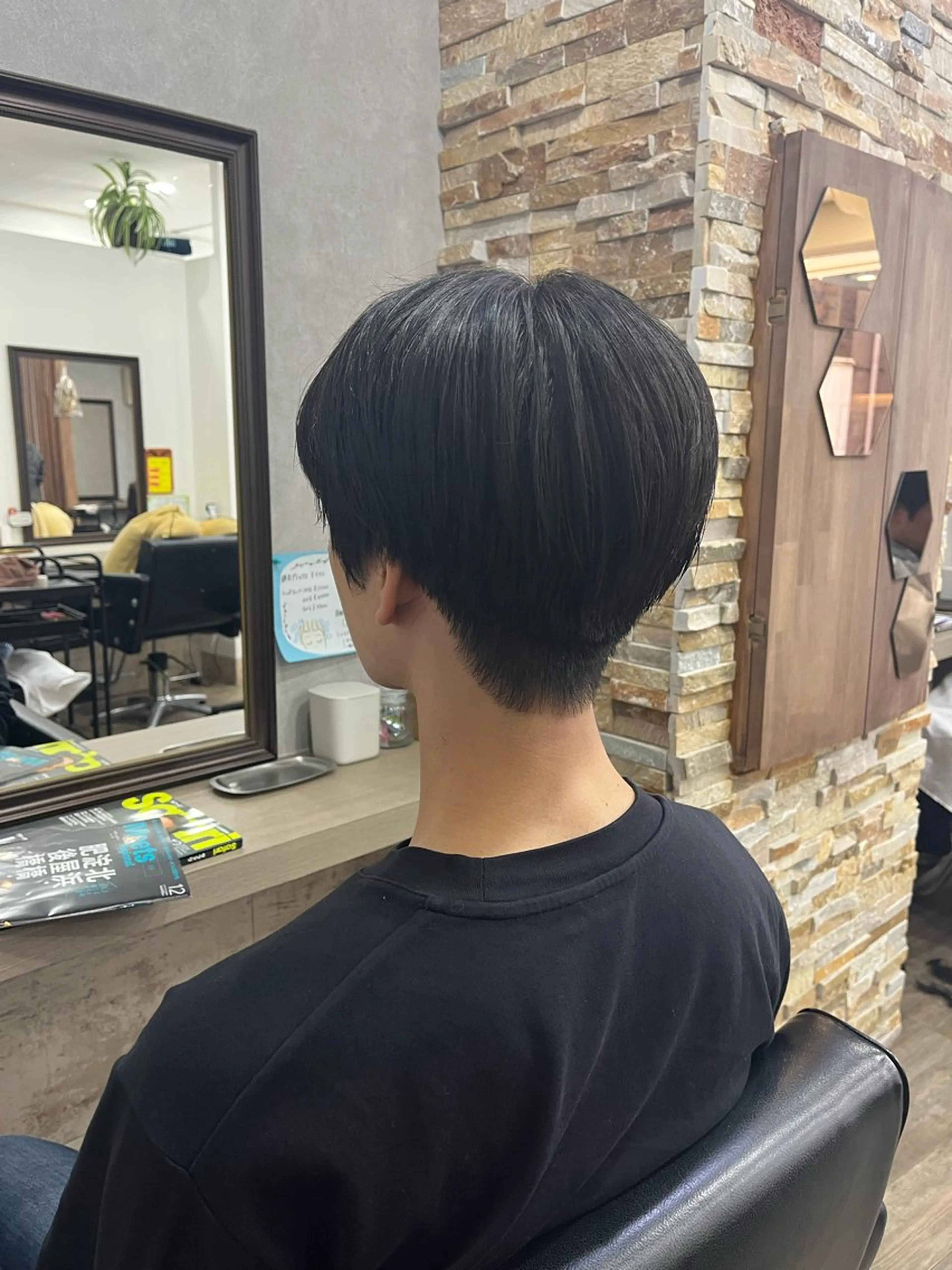 ショート 薮内 香保里のヘアスタイル