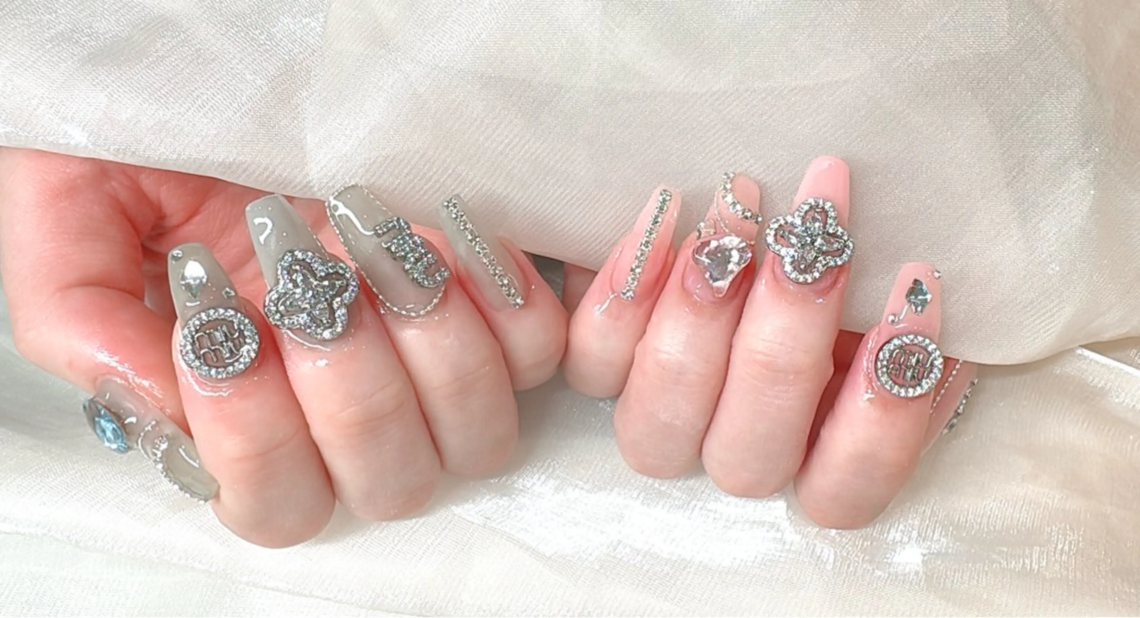 ネイル ハンドネイル リン リンのネイルデザイン