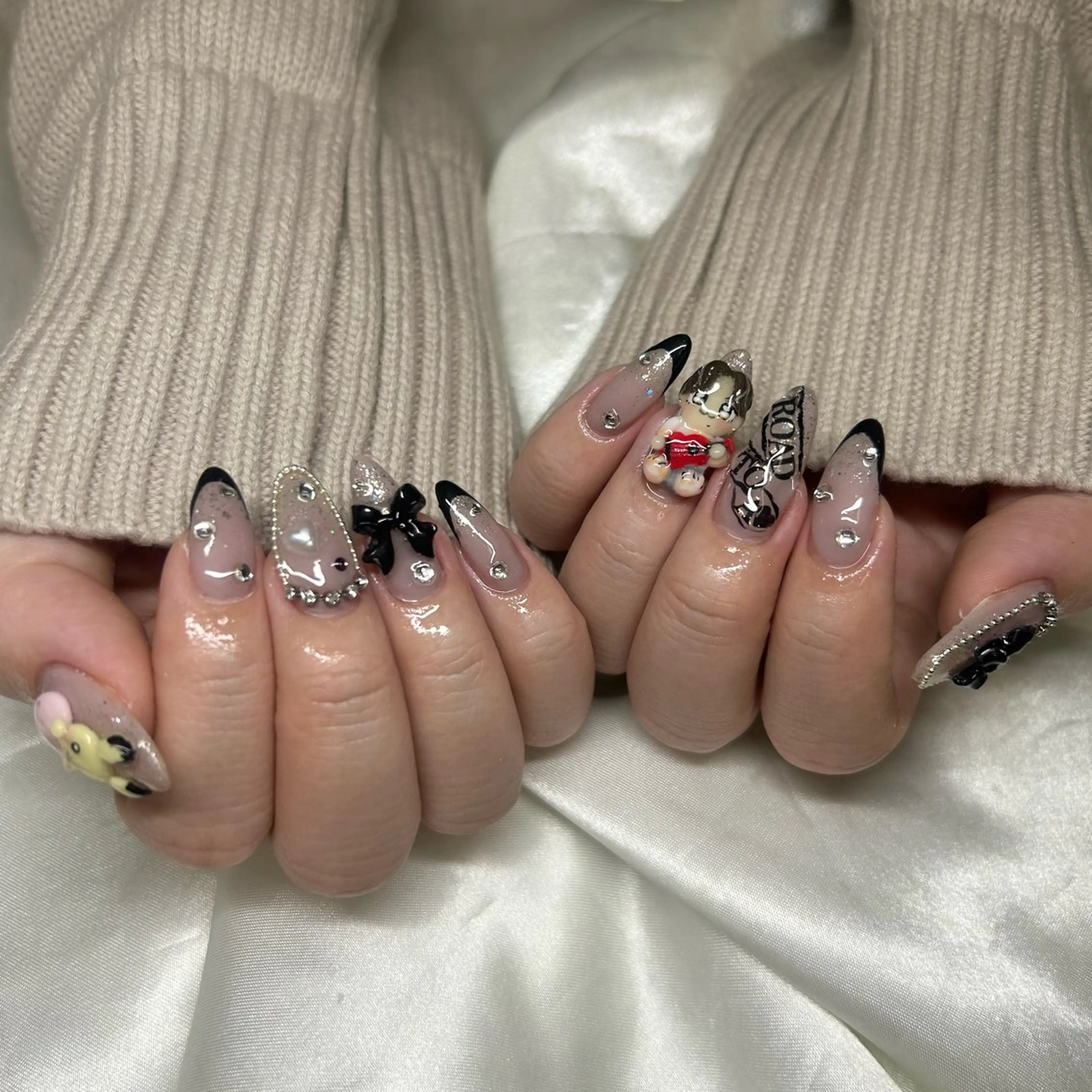 ネイル 持ち込み ハンドネイル Mu'ryu HARUKAのネイルデザイン