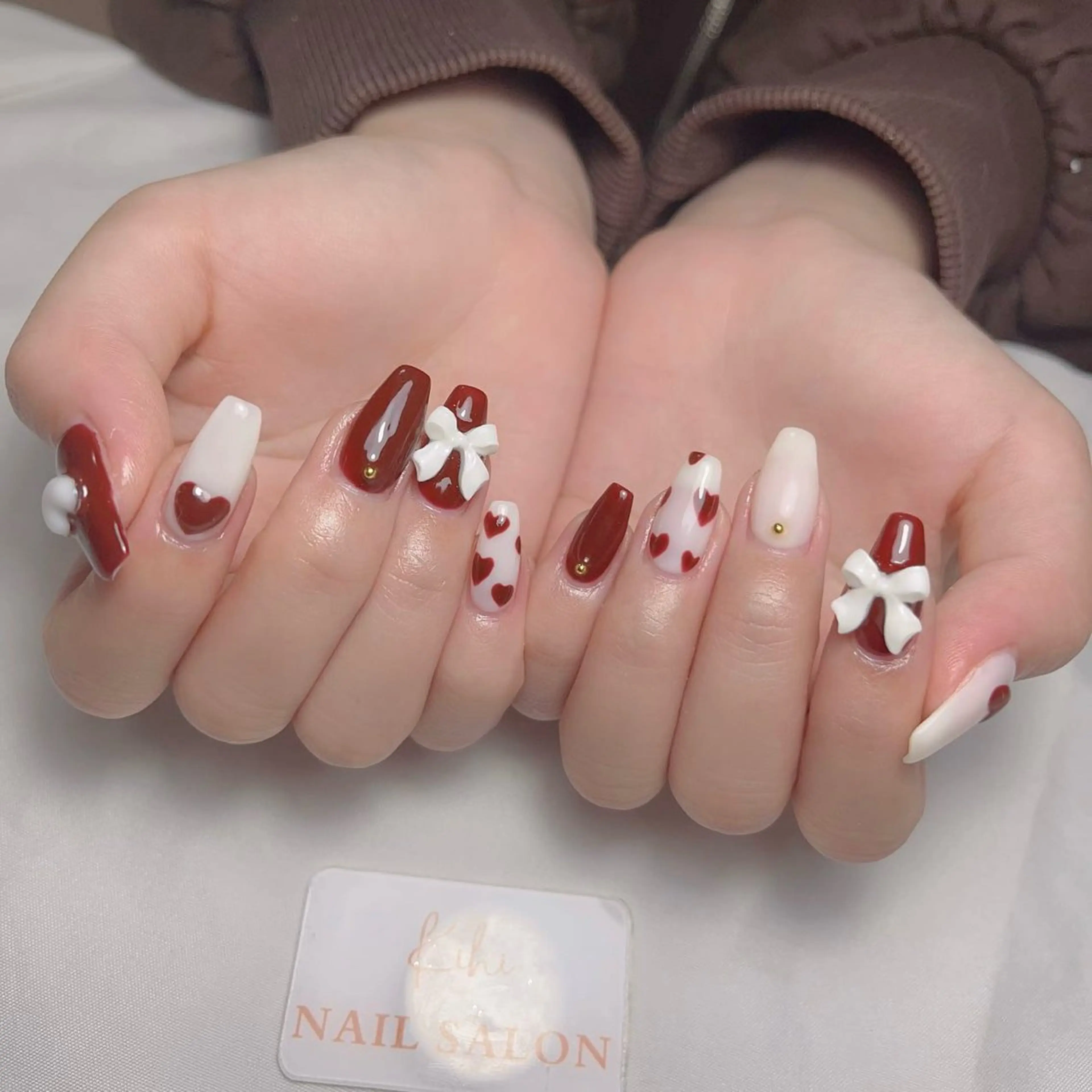 ネイル アートネイル フレンチネイル ジェルネイル グラデーション 韓国ネイル ハンドネイル ハンドケア さくら💮💮 【オフ無料】のネイルデザイン