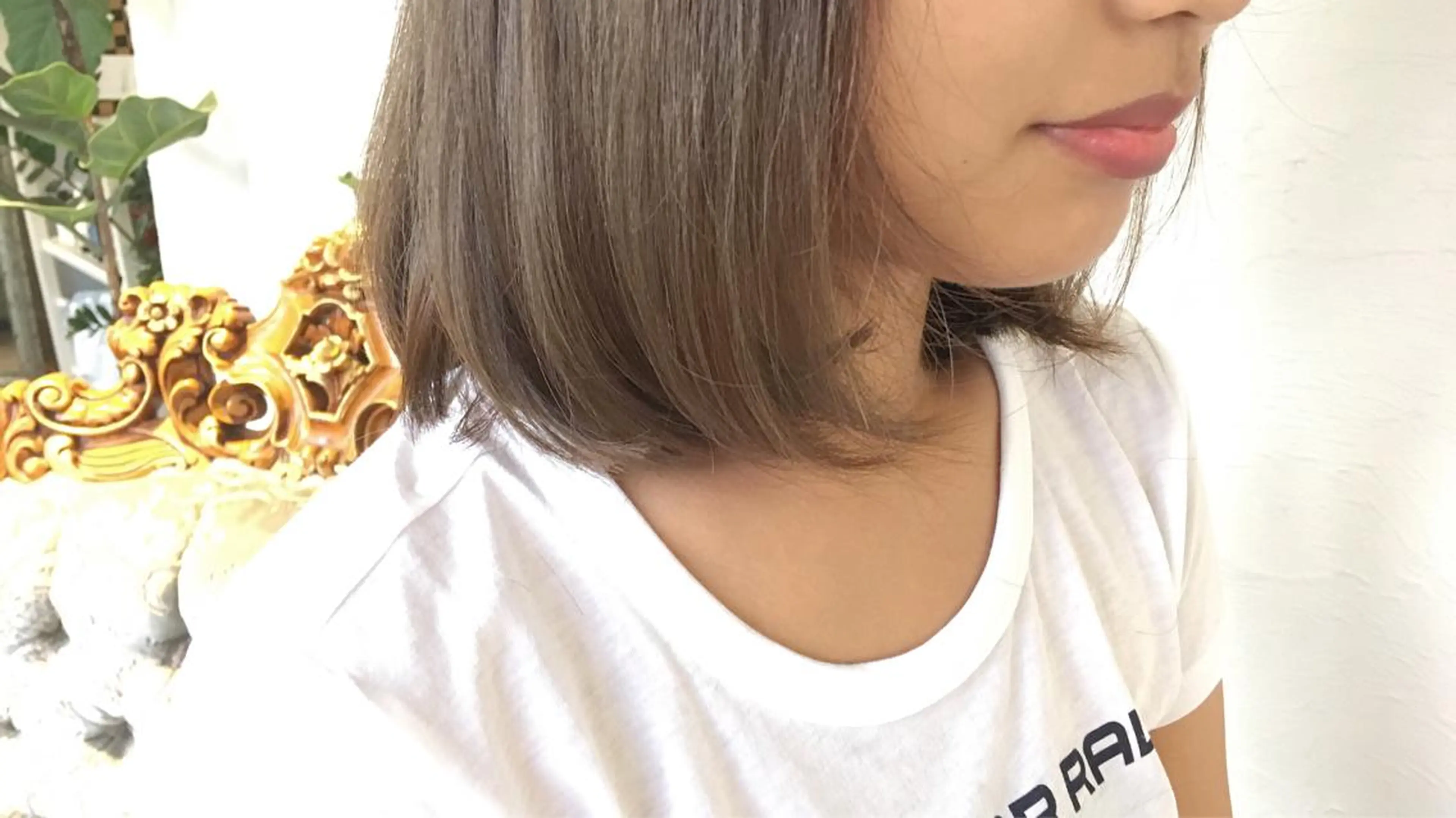 ミディアム カラー パーマ ヘアアレンジ ベージュカラー ミルクティーベージュ エグチ アキラのヘアスタイル
