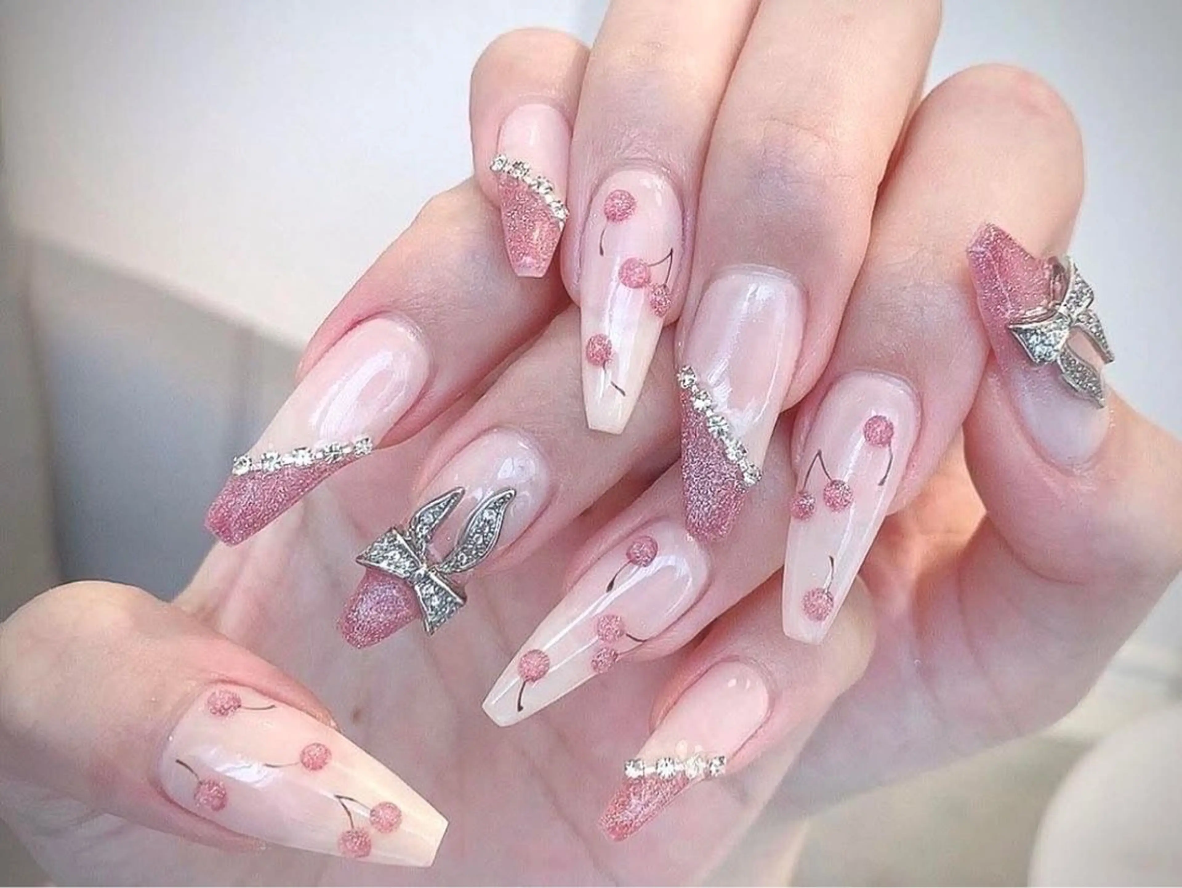 ネイル ハンドネイル VP nail 新大久保所属・sorako nailのネイルデザイン