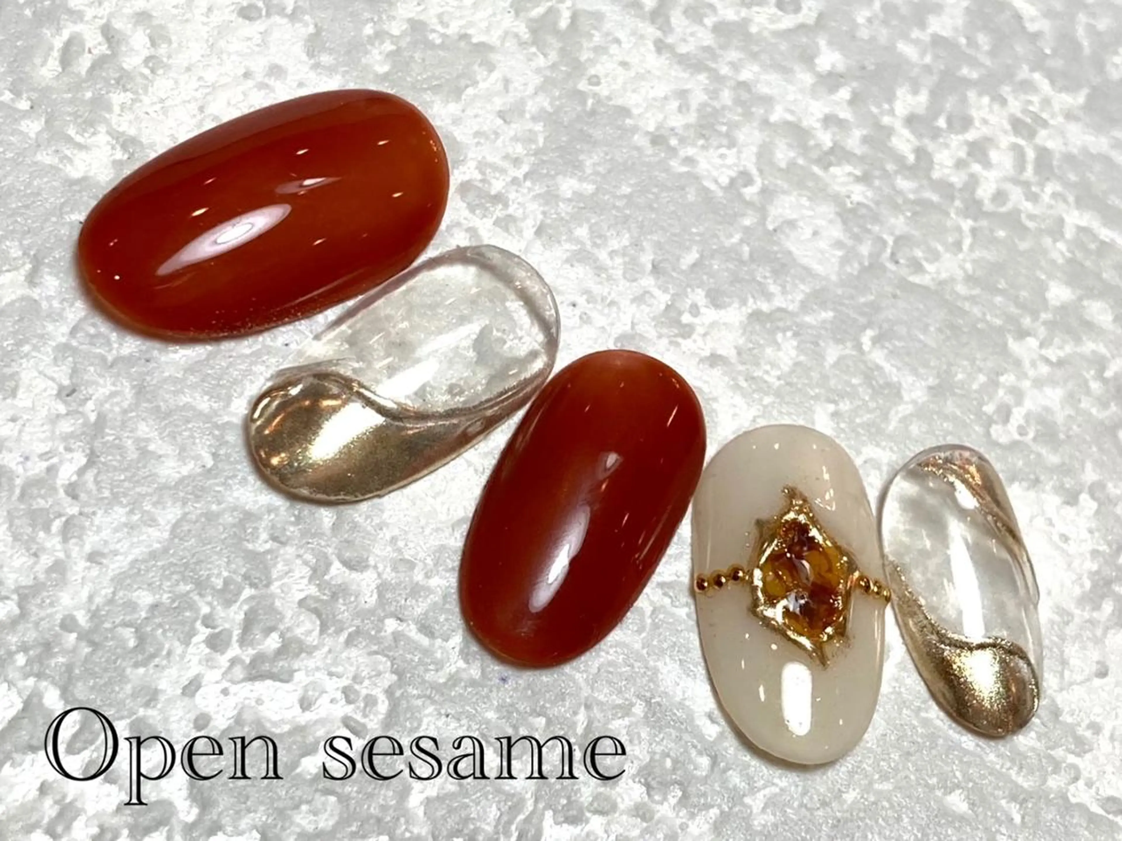 ネイル 遠藤 志乃のネイルデザイン