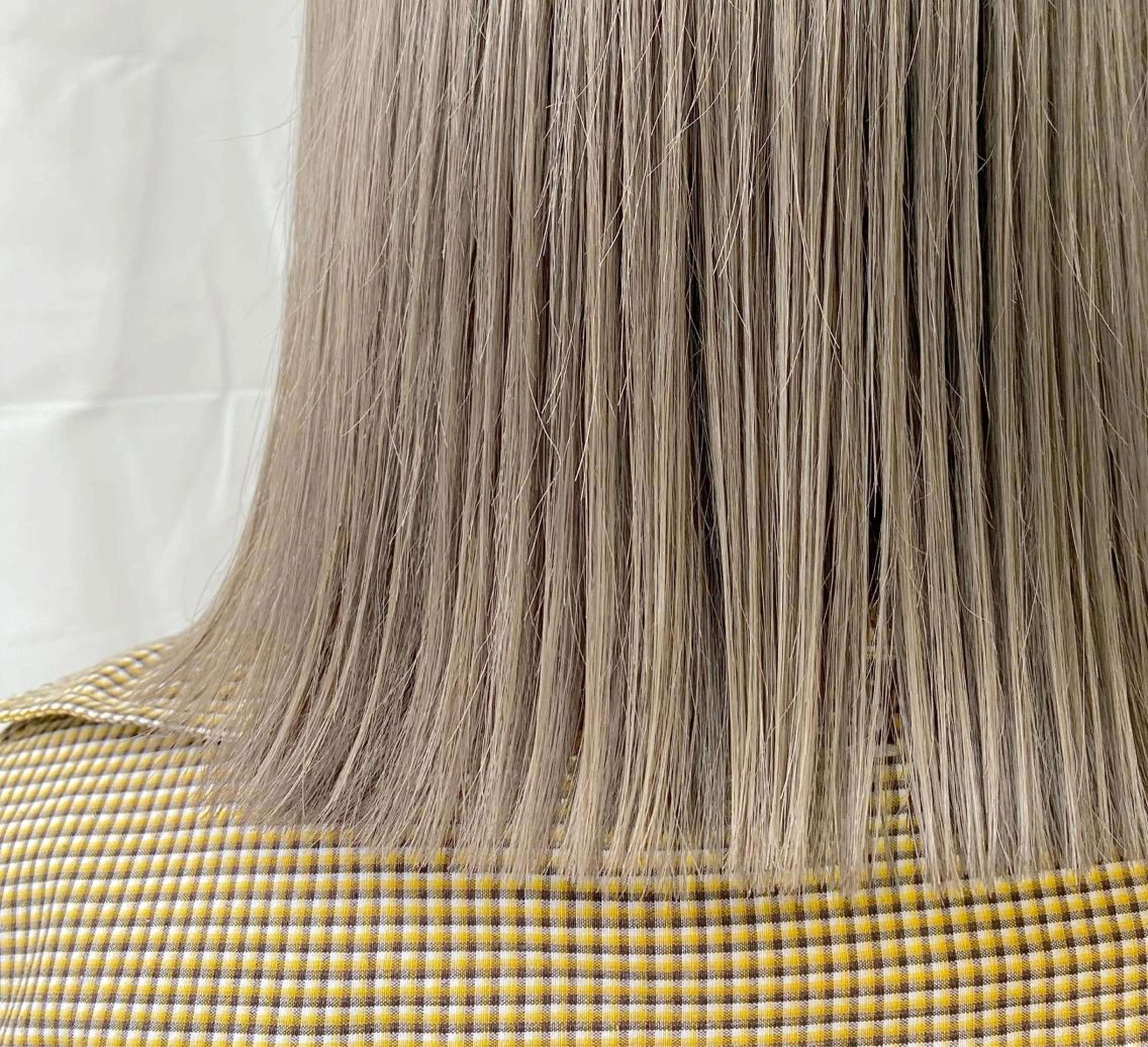 ミディアム カラー ベージュカラー ブリーチ ブロンド ブロンドベージュ ハイトーンカラー ヘアカラー Piaコータロー ハイトーン&‪ボブのヘアスタイル