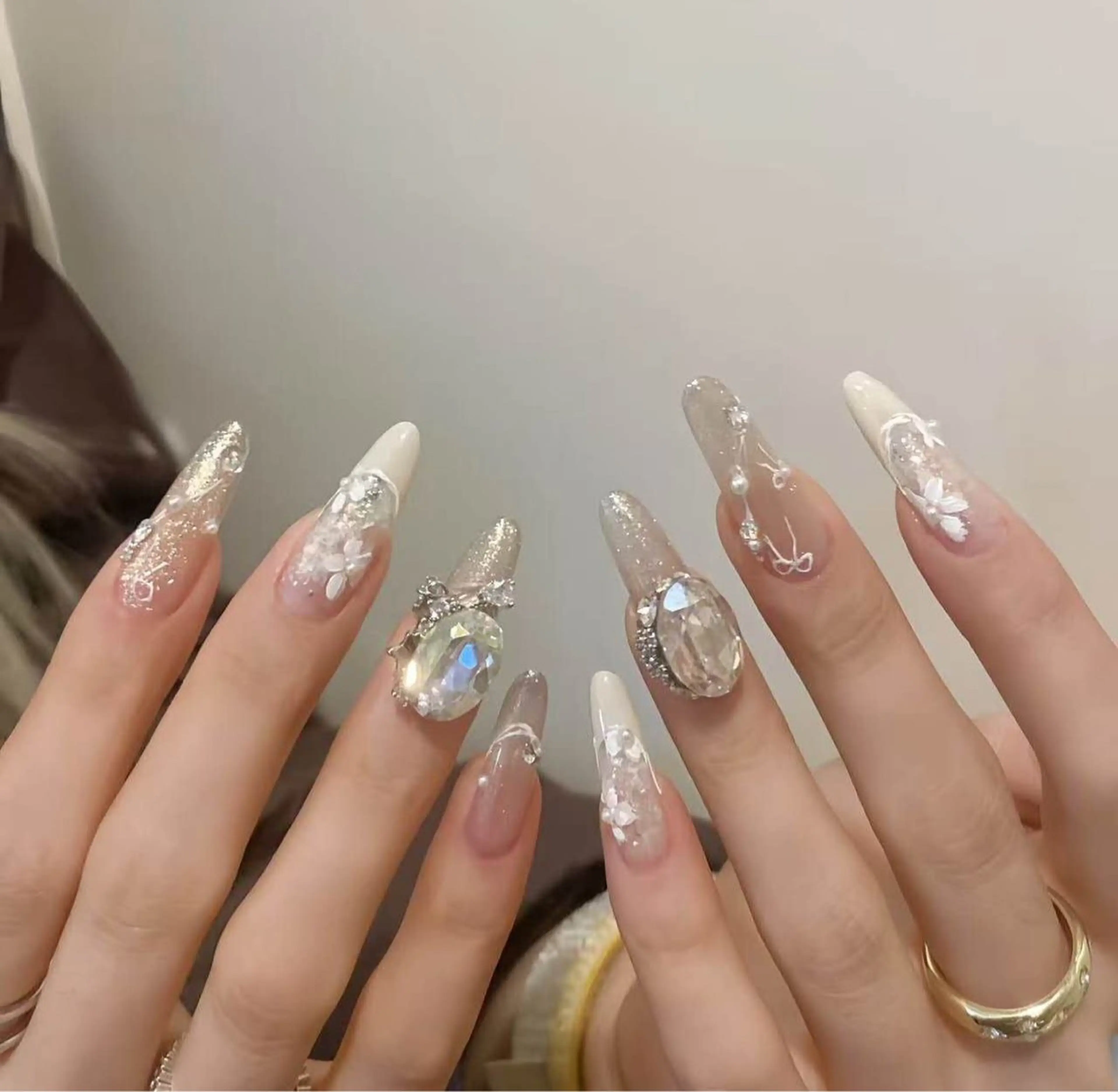 ネイル フラワーネイル フレンチネイル ジェルネイル ガラスフレンチ ハート ハンドネイル BabyYouMi ねねのネイルデザイン