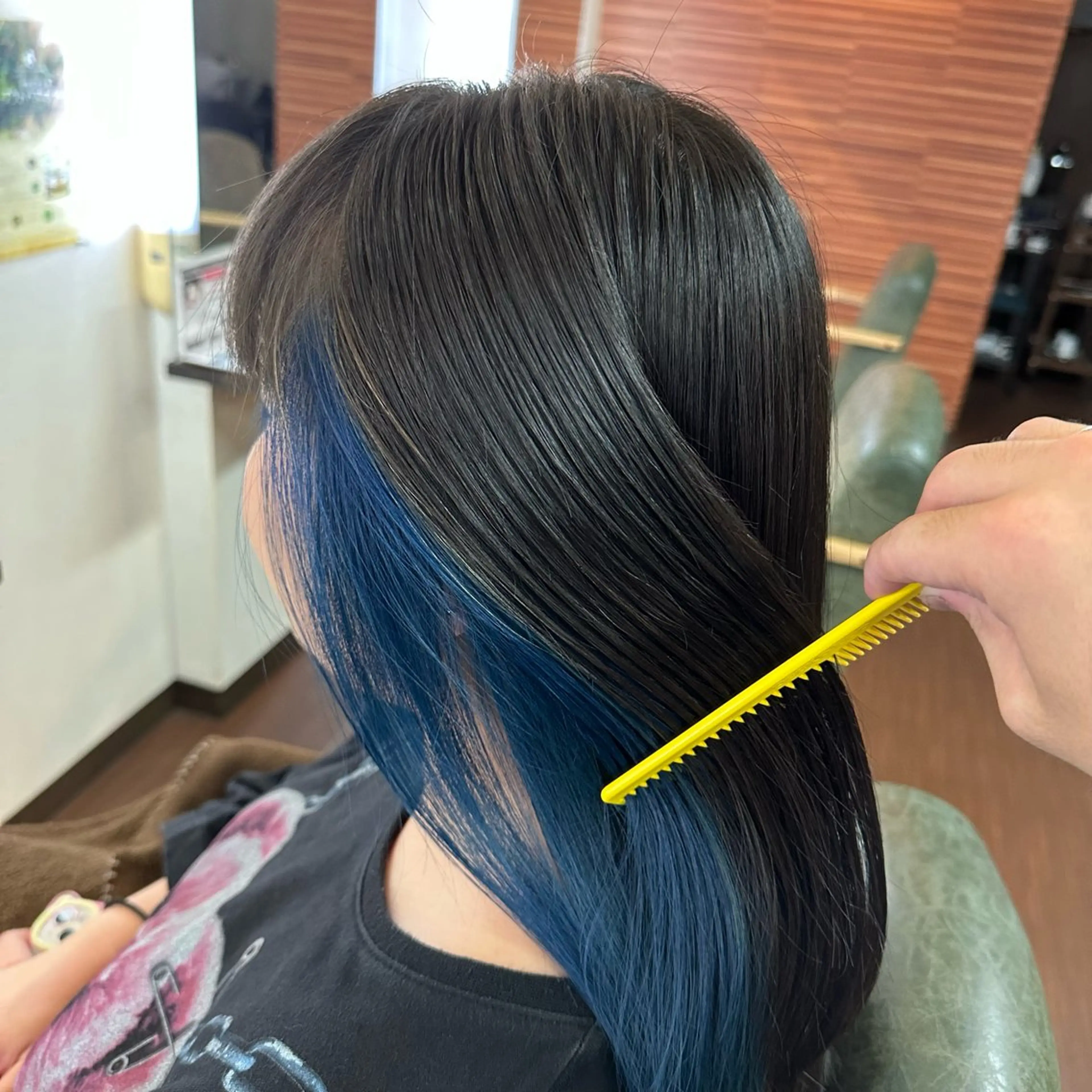 セミロング カラー ブリーチ ハイトーンカラー インナーカラー インナーカラー指名 No.1菊池柊真のヘアスタイル