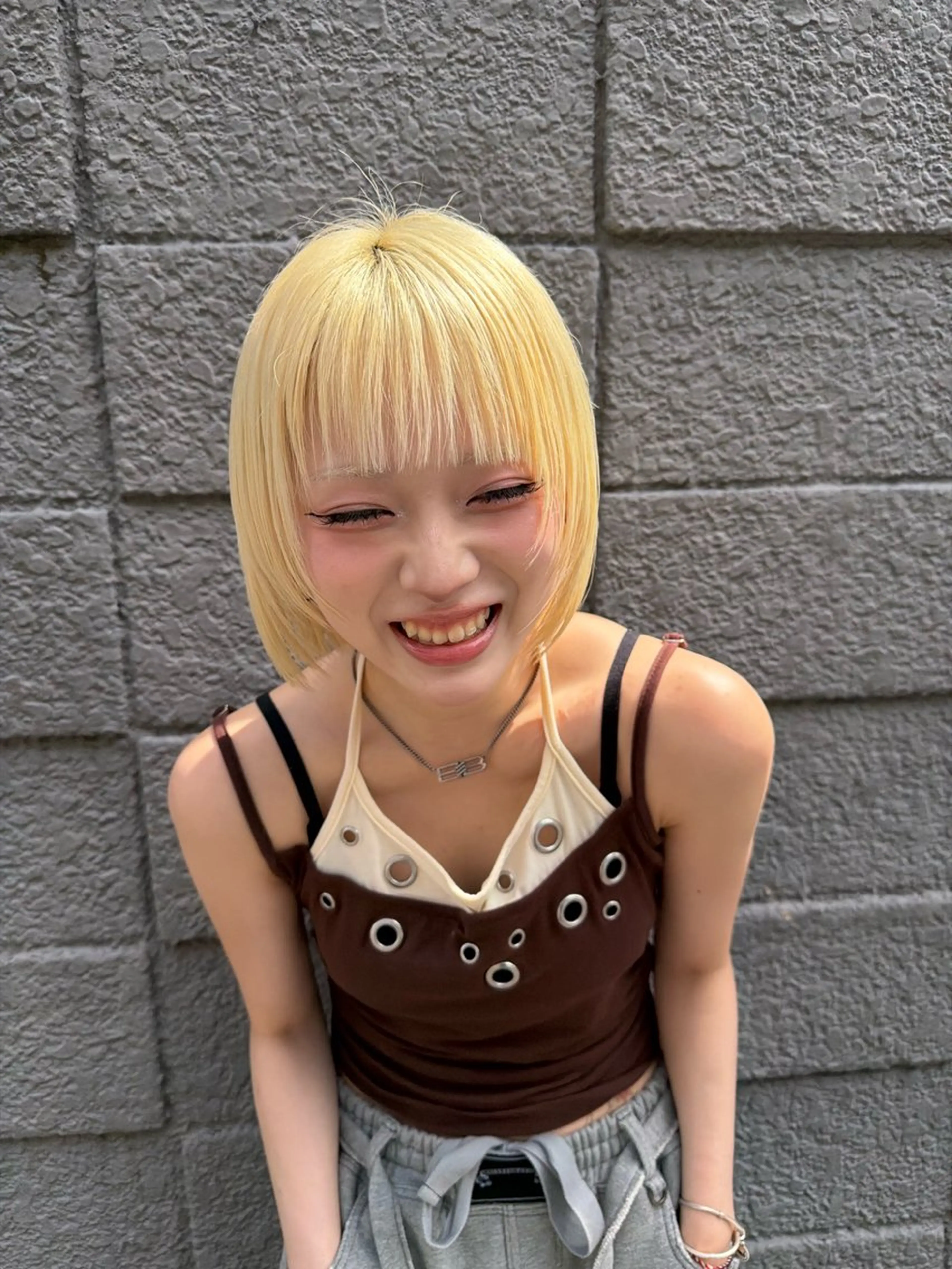 ショート カラー 切りっぱなしボブ ブリーチ ブロンド ケアブリーチ 透明感カラー カット ヘアカラー 💎透明感カラー特化 💎TAISEIのヘアスタイル