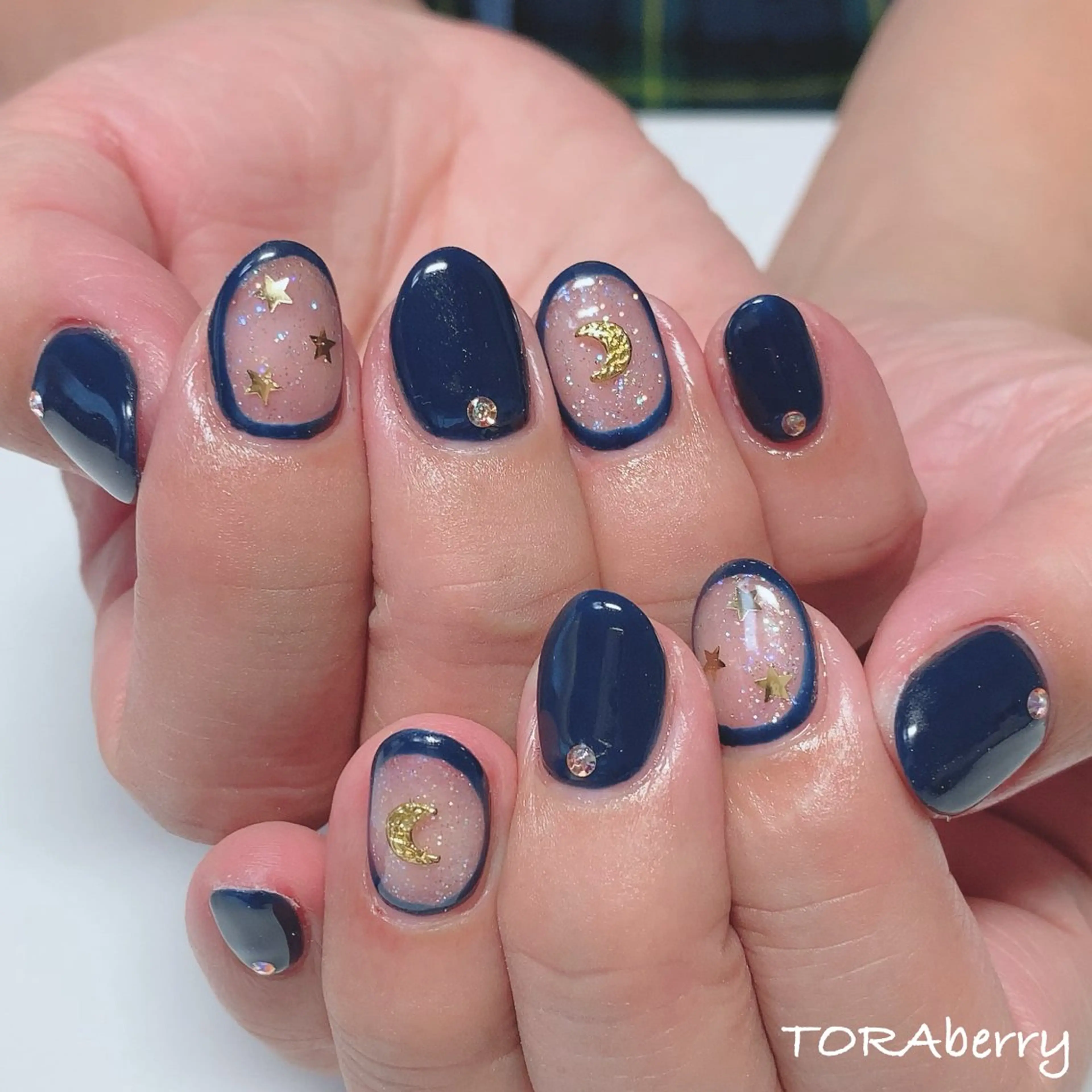 ネイル ハンドネイル ネイリスト なつみのネイルデザイン