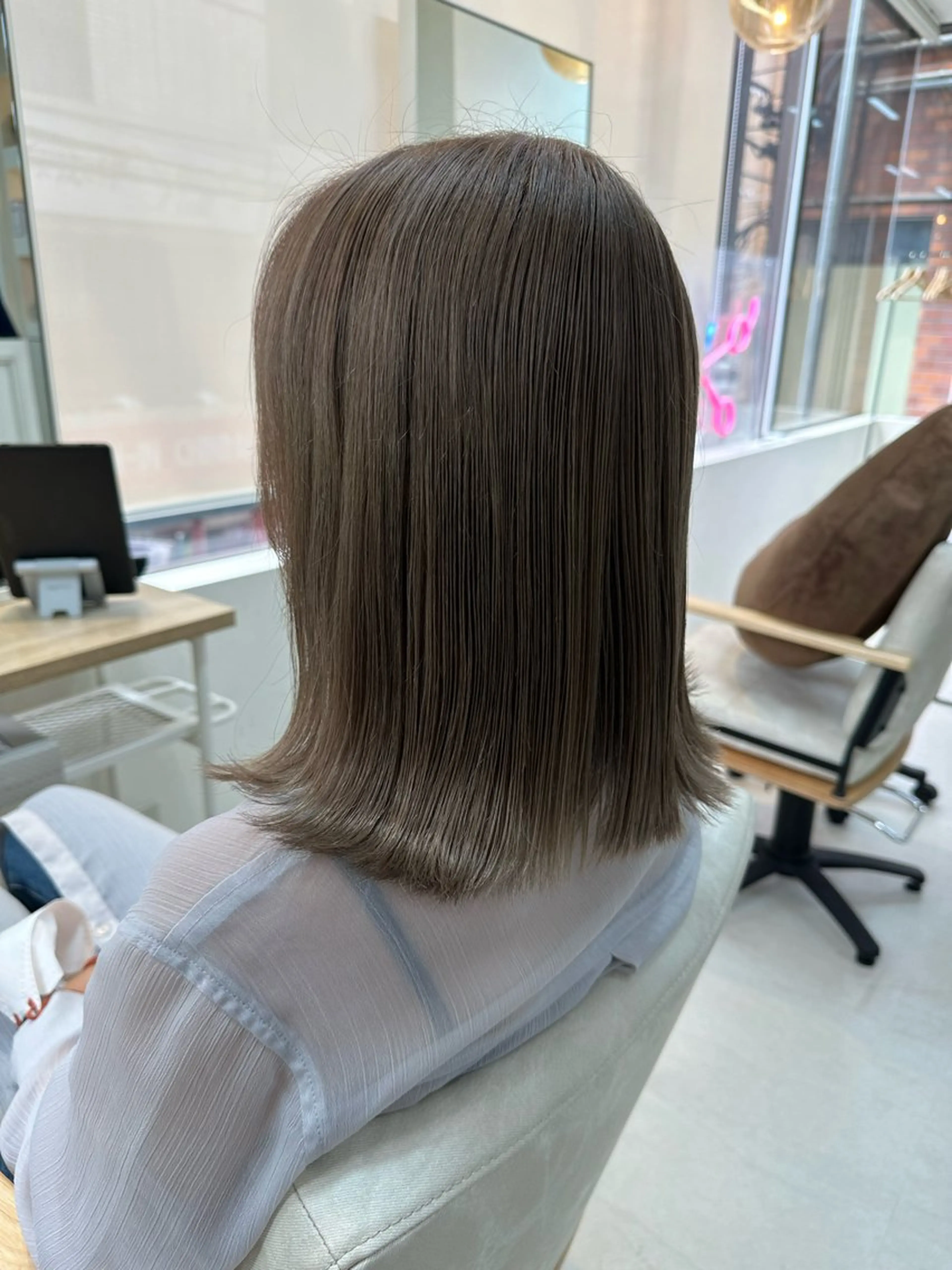 ミディアム ミディアムパーマ 縮毛矯正 宮澤 泉のヘアスタイル