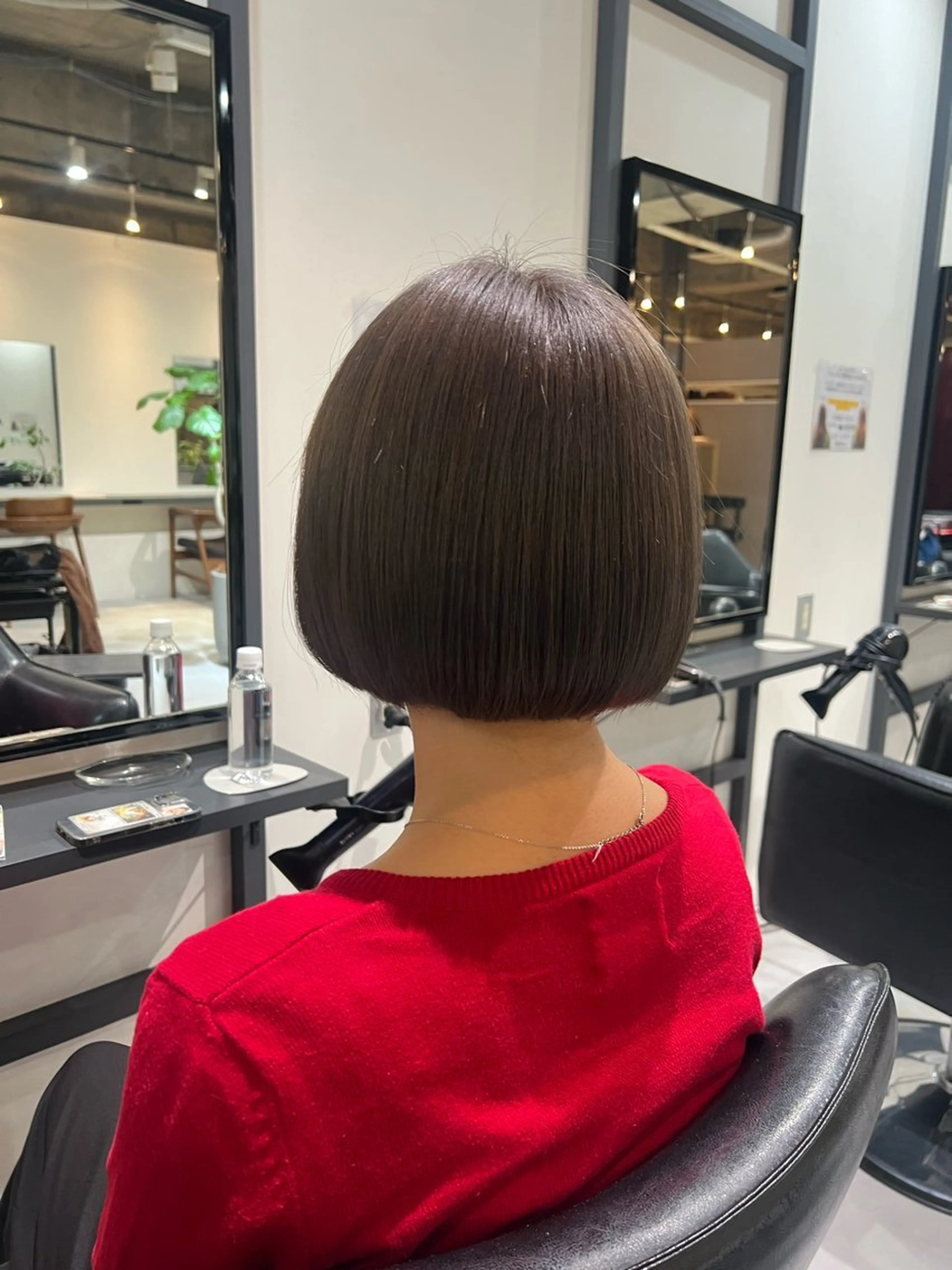 ショート カラー ボブ Neale. ユメのヘアスタイル