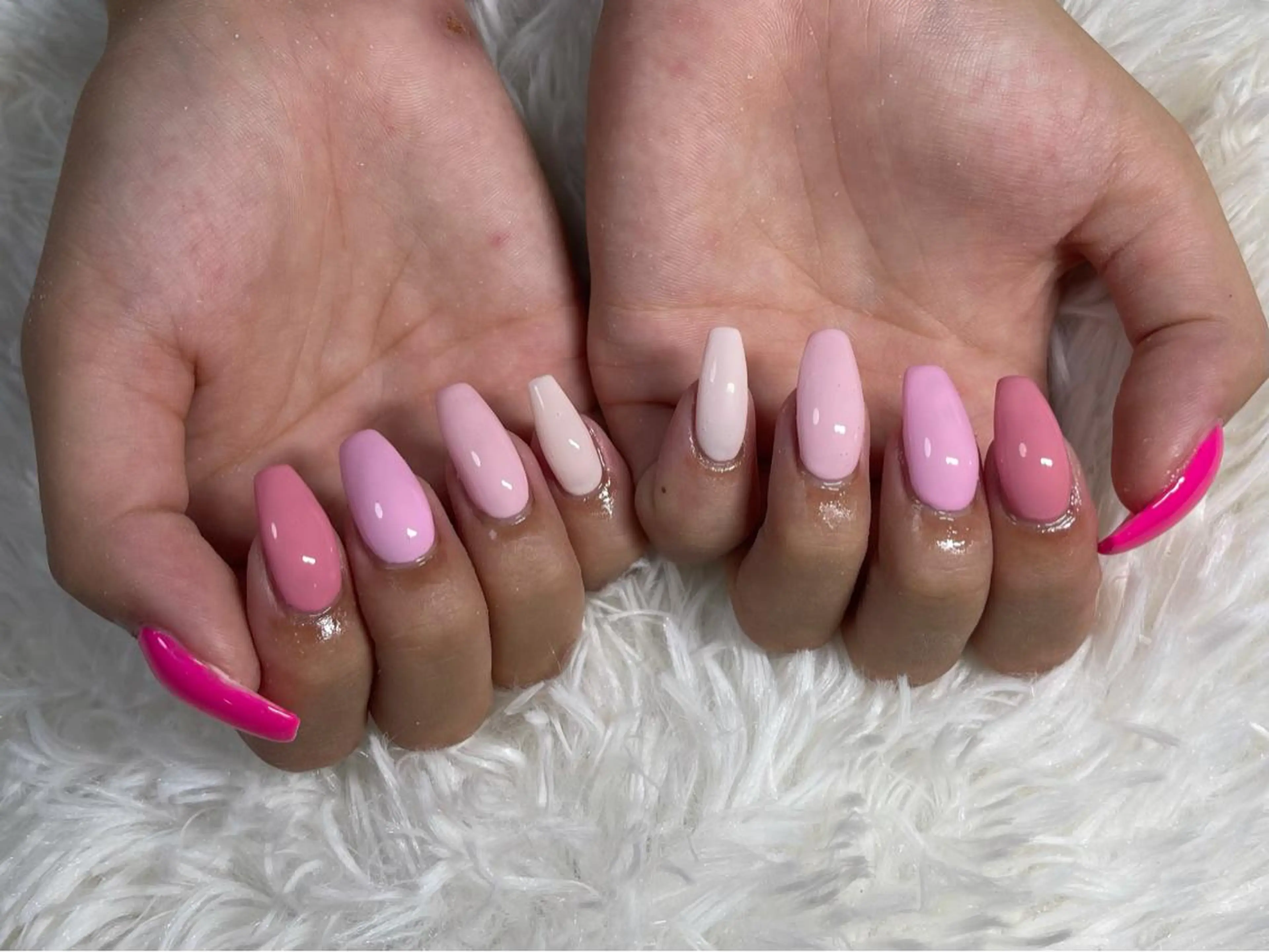 ネイル ハンドネイル R’s nailのエステ・リラクイメージ