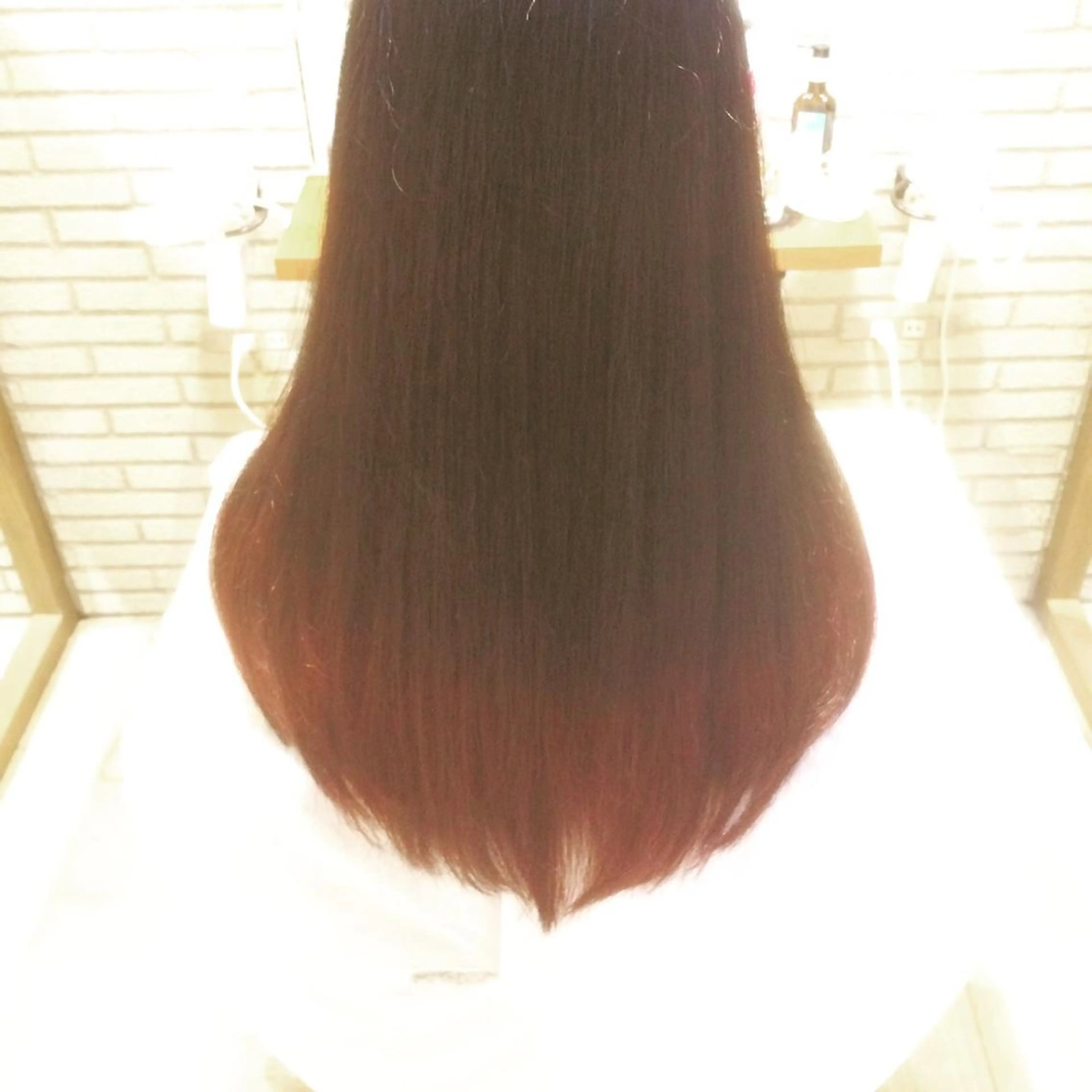 セミロング カラー ere hair salonのヘアスタイル