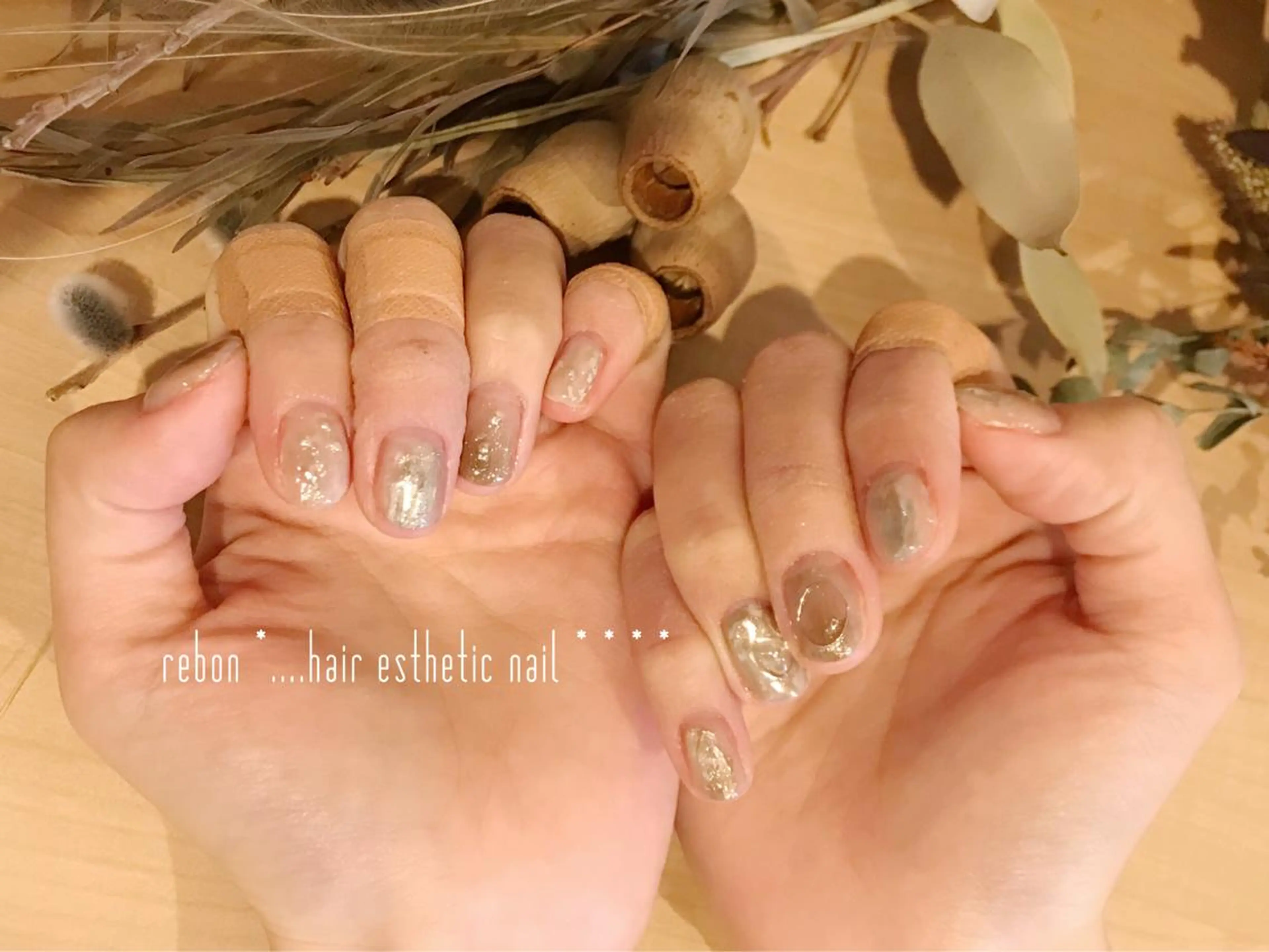 ネイル ハンドネイル フットネイル rebon＊ natsukiのネイルデザイン