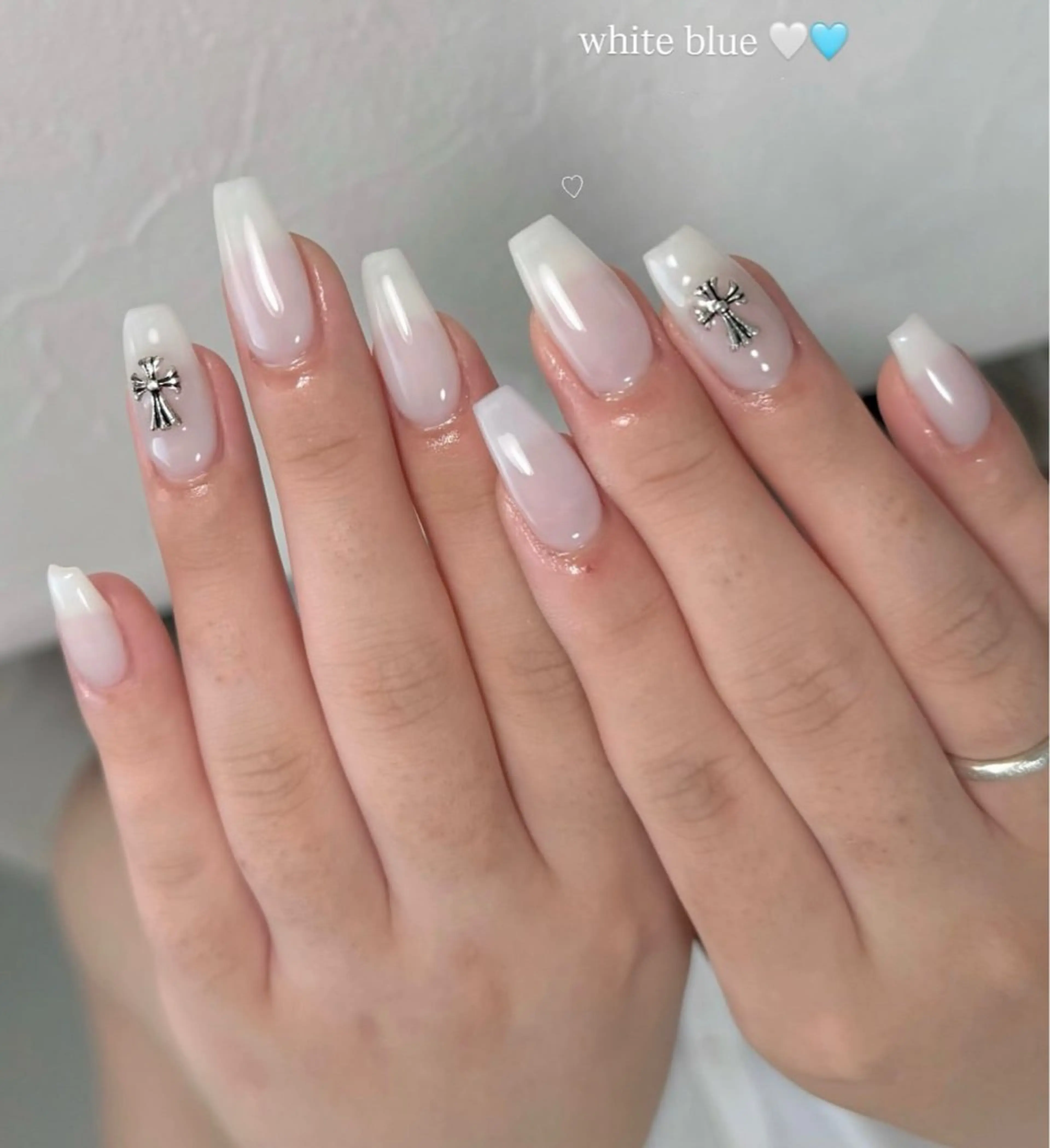 カラー ハンドネイル BERA NAILSのネイルデザイン