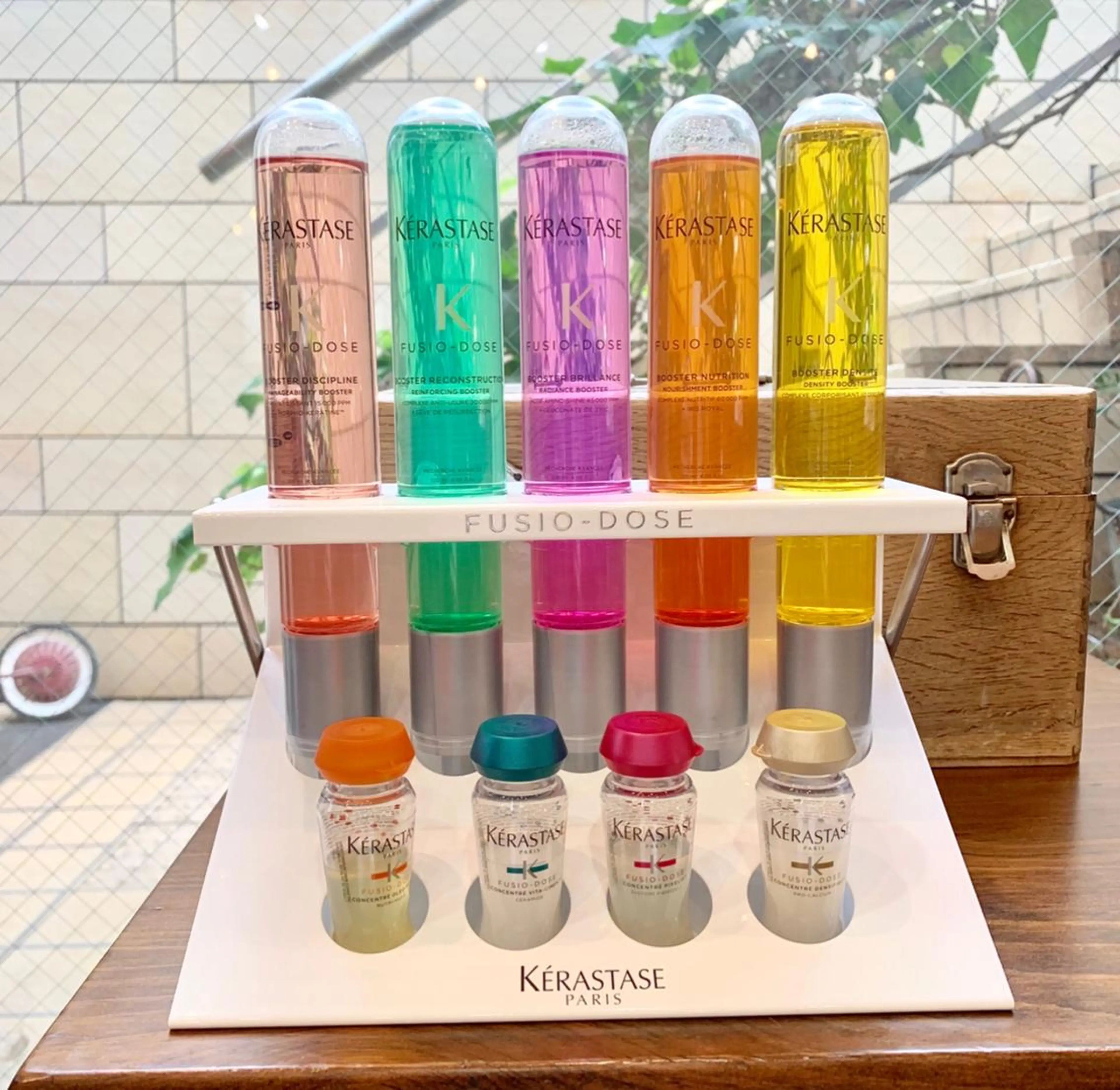 ロング カラー パーマ ヘアアレンジ ネイル マツエク・マツパ Londideal 高橋ヒロシのヘアスタイル