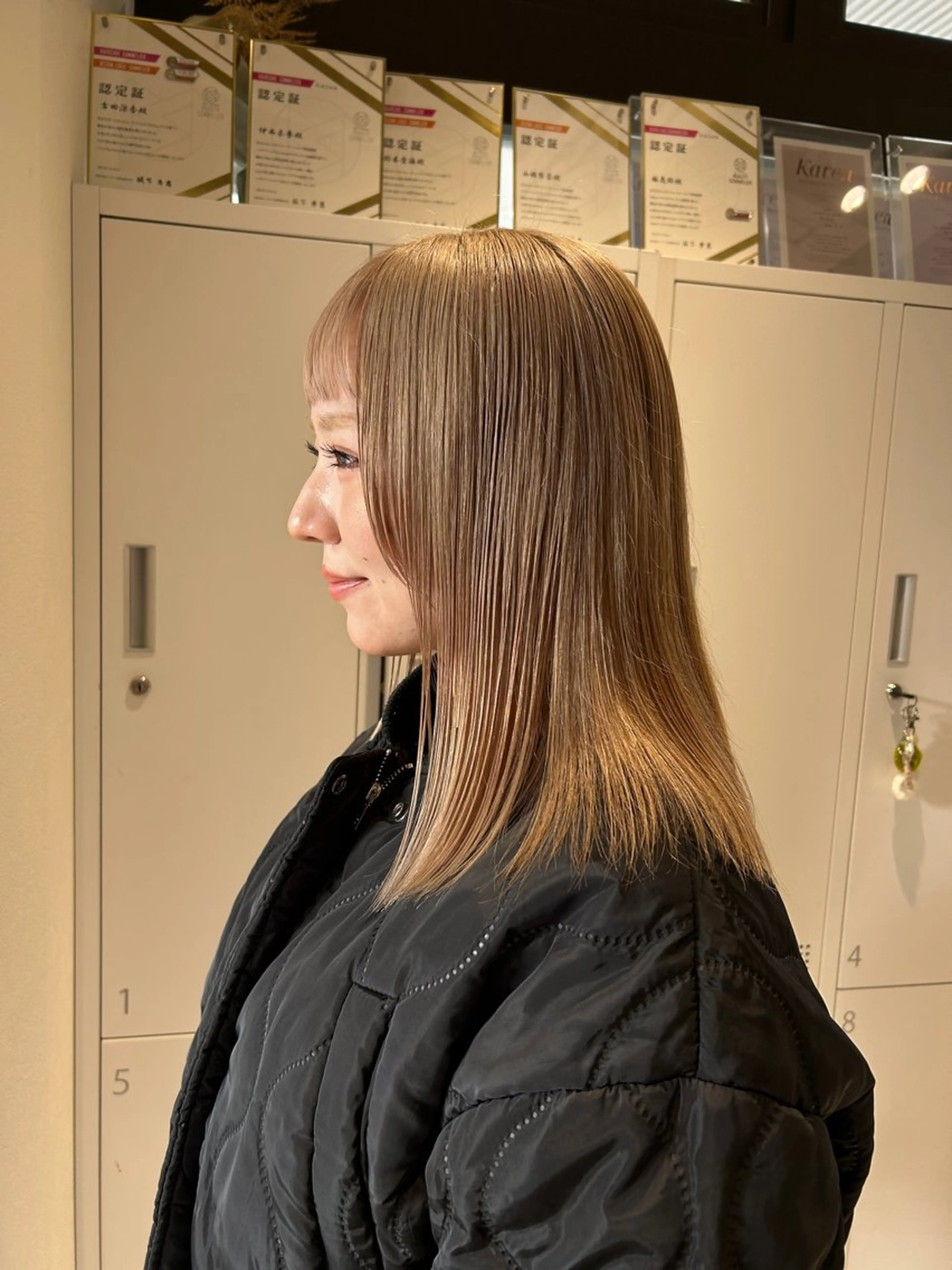 セミロング カラー ヘアカラー トリートメント ハイトーン/アレンジ /🎀YUINA🎀のヘアスタイル