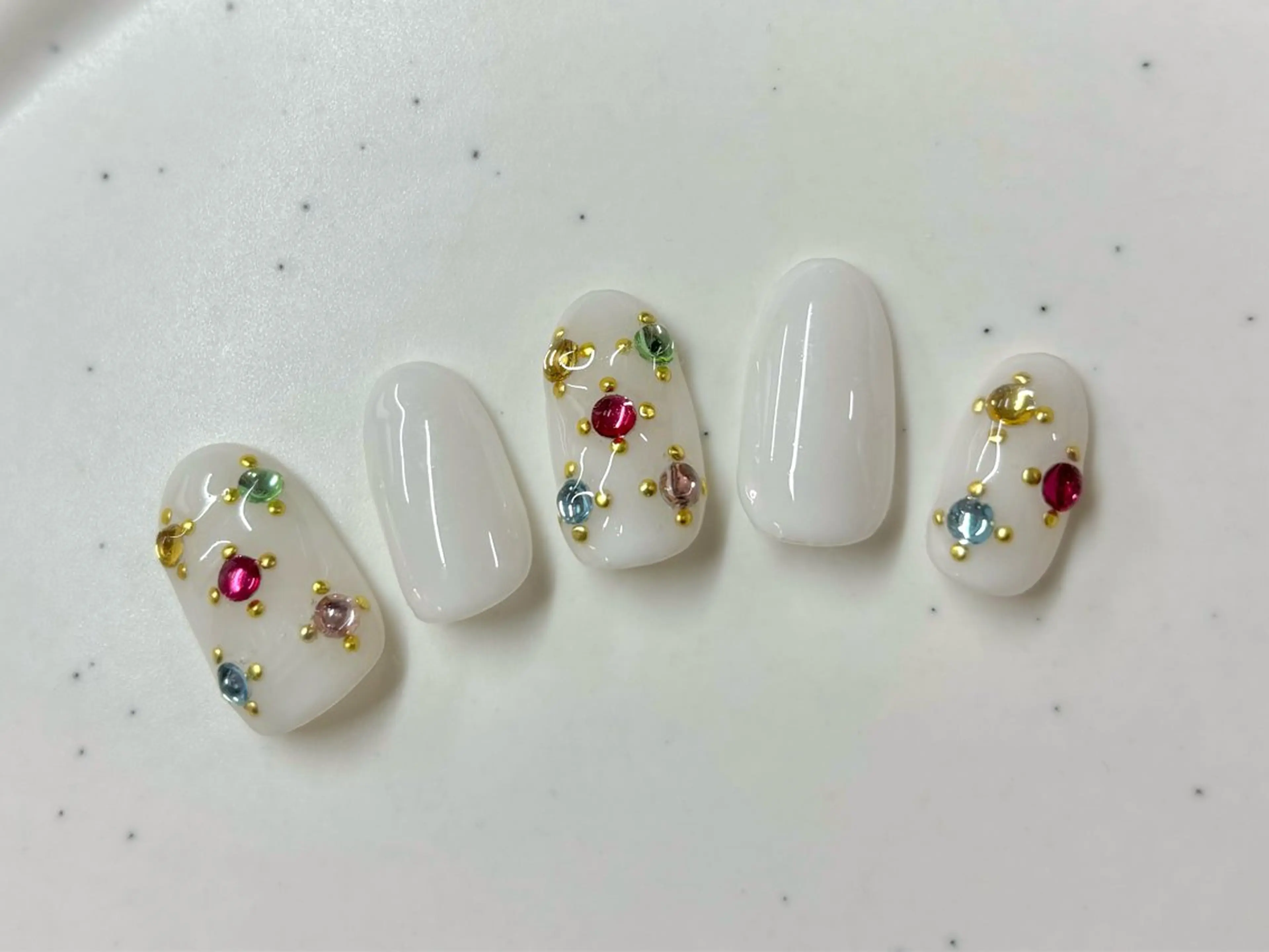 ネイル Hübsch所属・Sakura Hのネイルデザイン