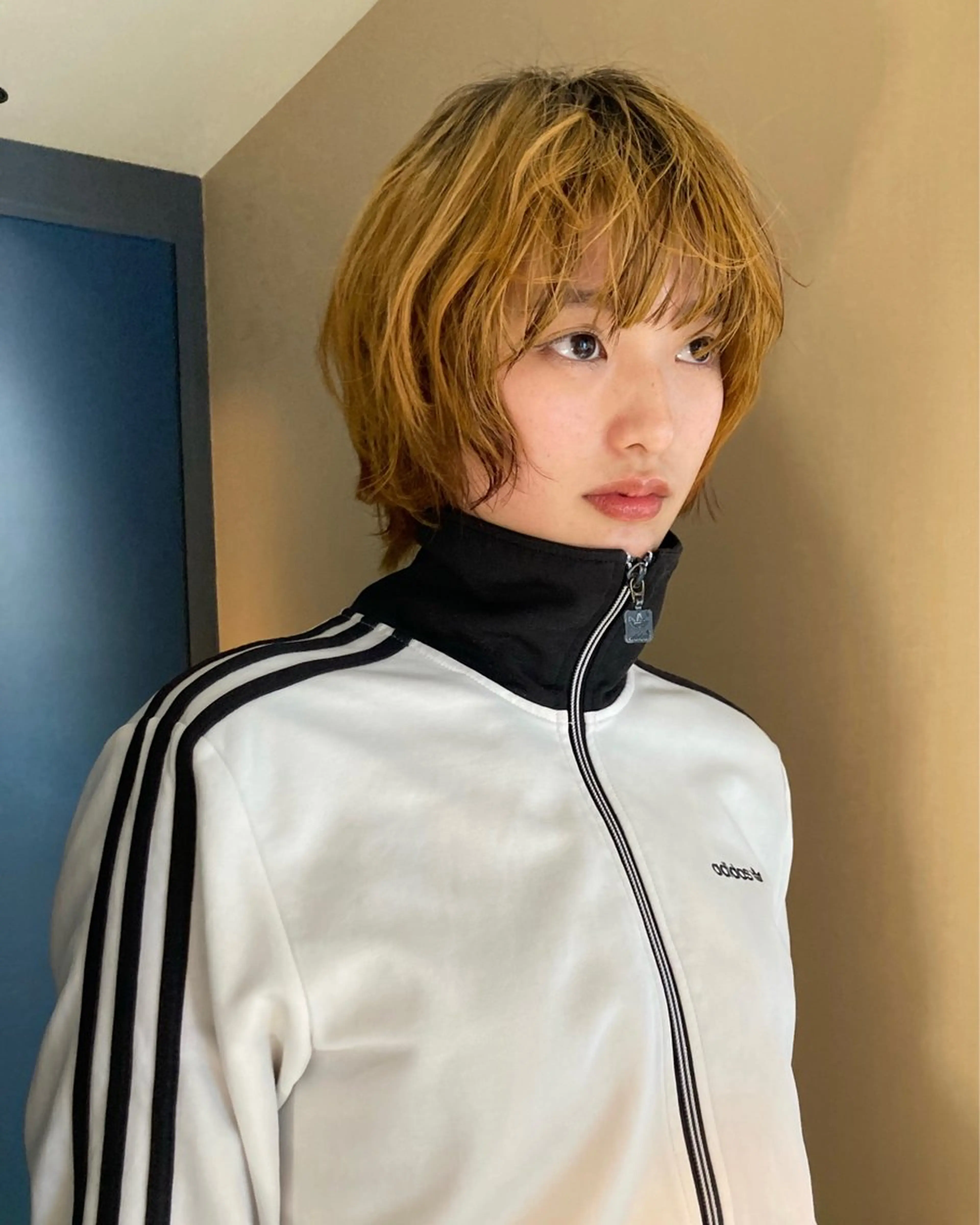 ショート ボブレイヤー ボブ レイヤーカット 似合わせカット カット 🫧艶ハイトーン ブリーチ🫧シモのヘアスタイル