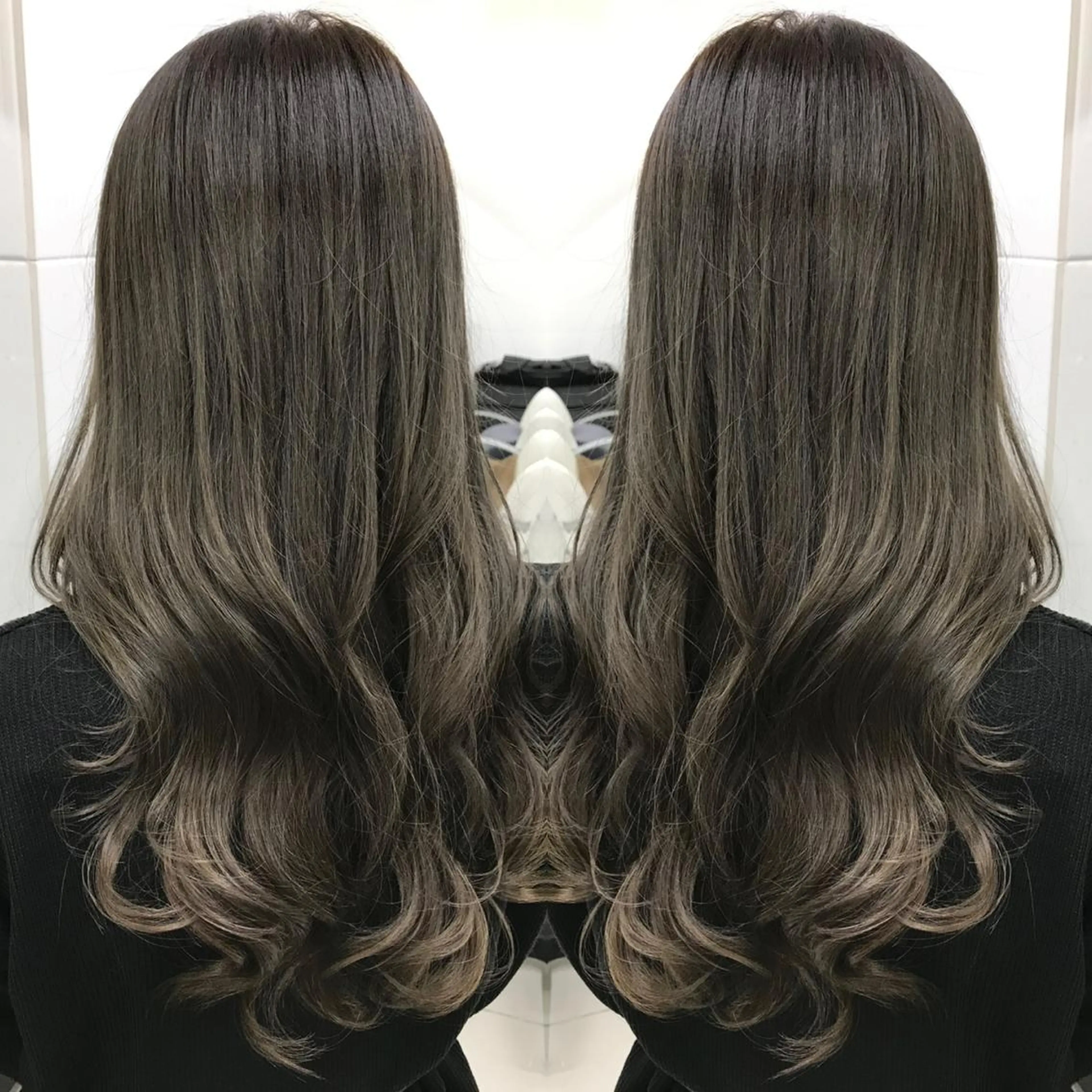 ロング カラー ブリーチ ケアブリーチ ダブルカラー インナーカラー ロング BOOTH share salon所属・ハタケヤマヨシキ ／BOOTHのヘアスタイル